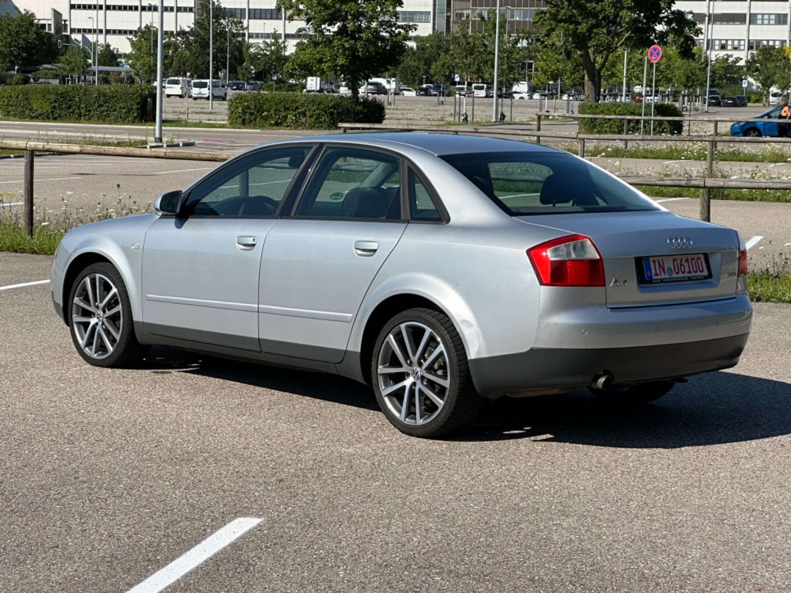 Audi - A4