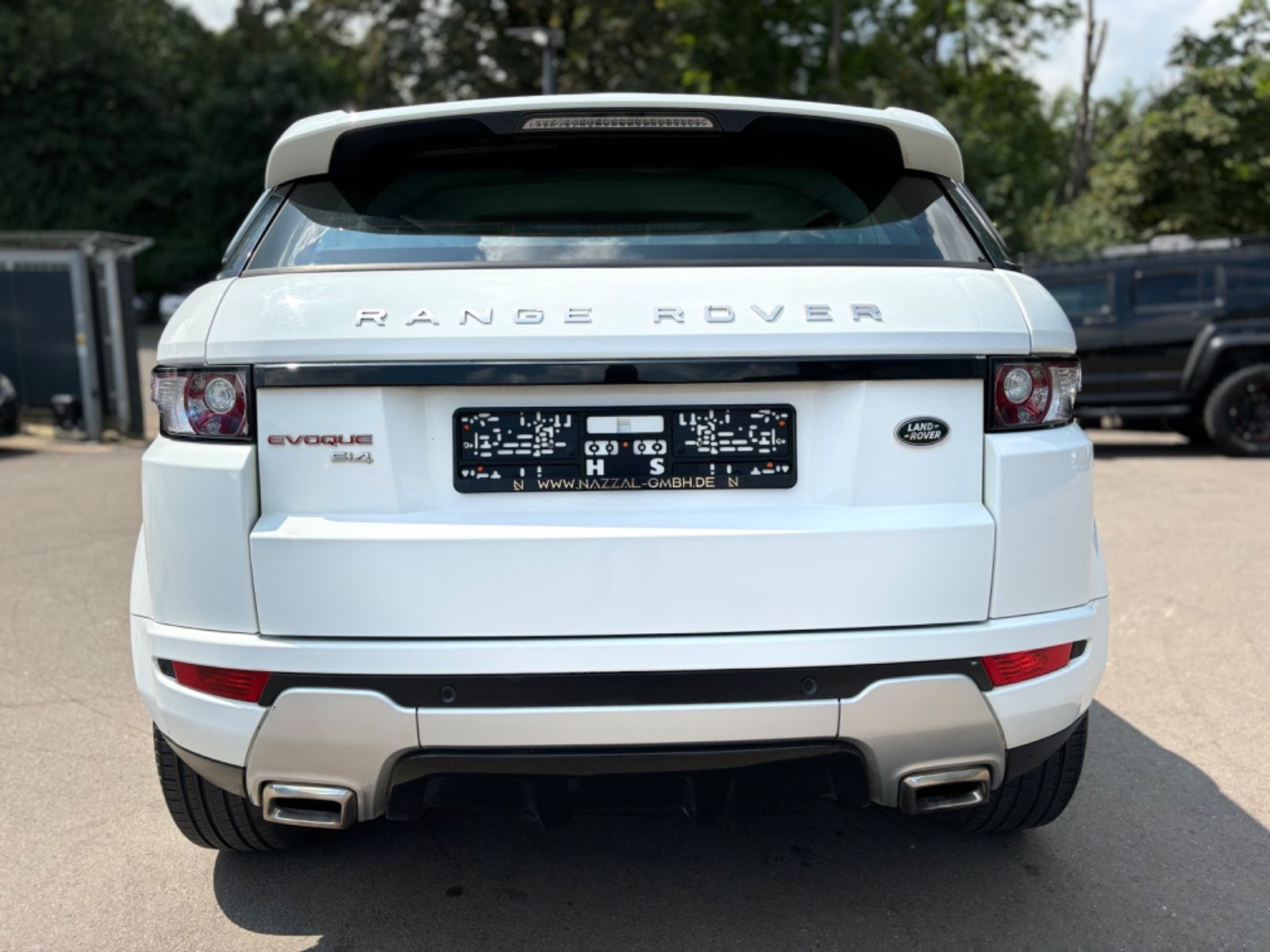 Land Rover - Range Rover Evoque