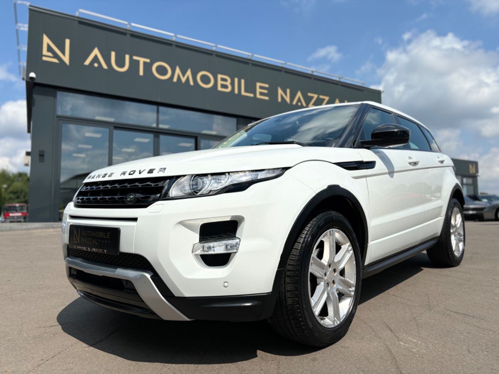 Land Rover - Range Rover Evoque