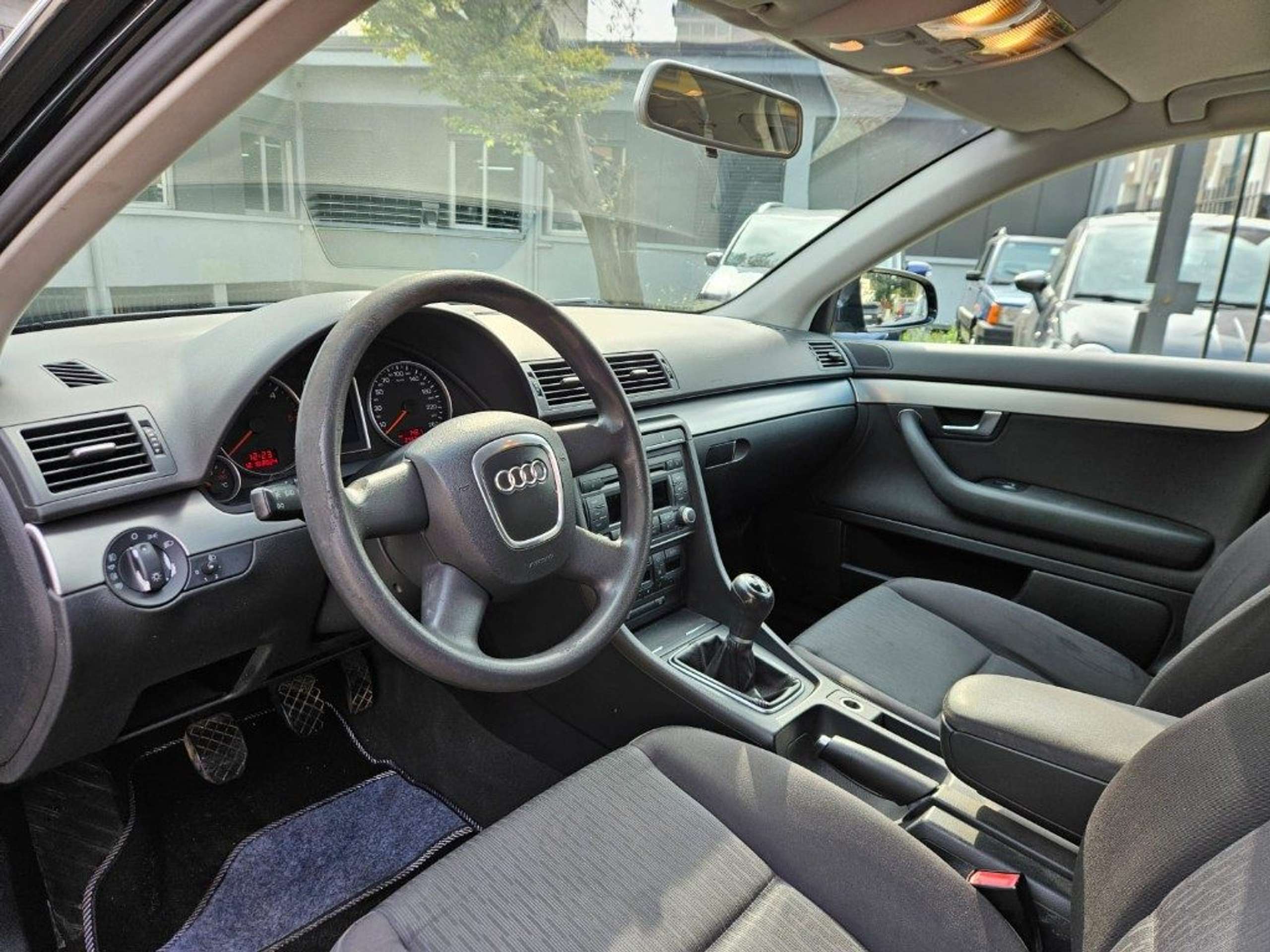 Audi - A4