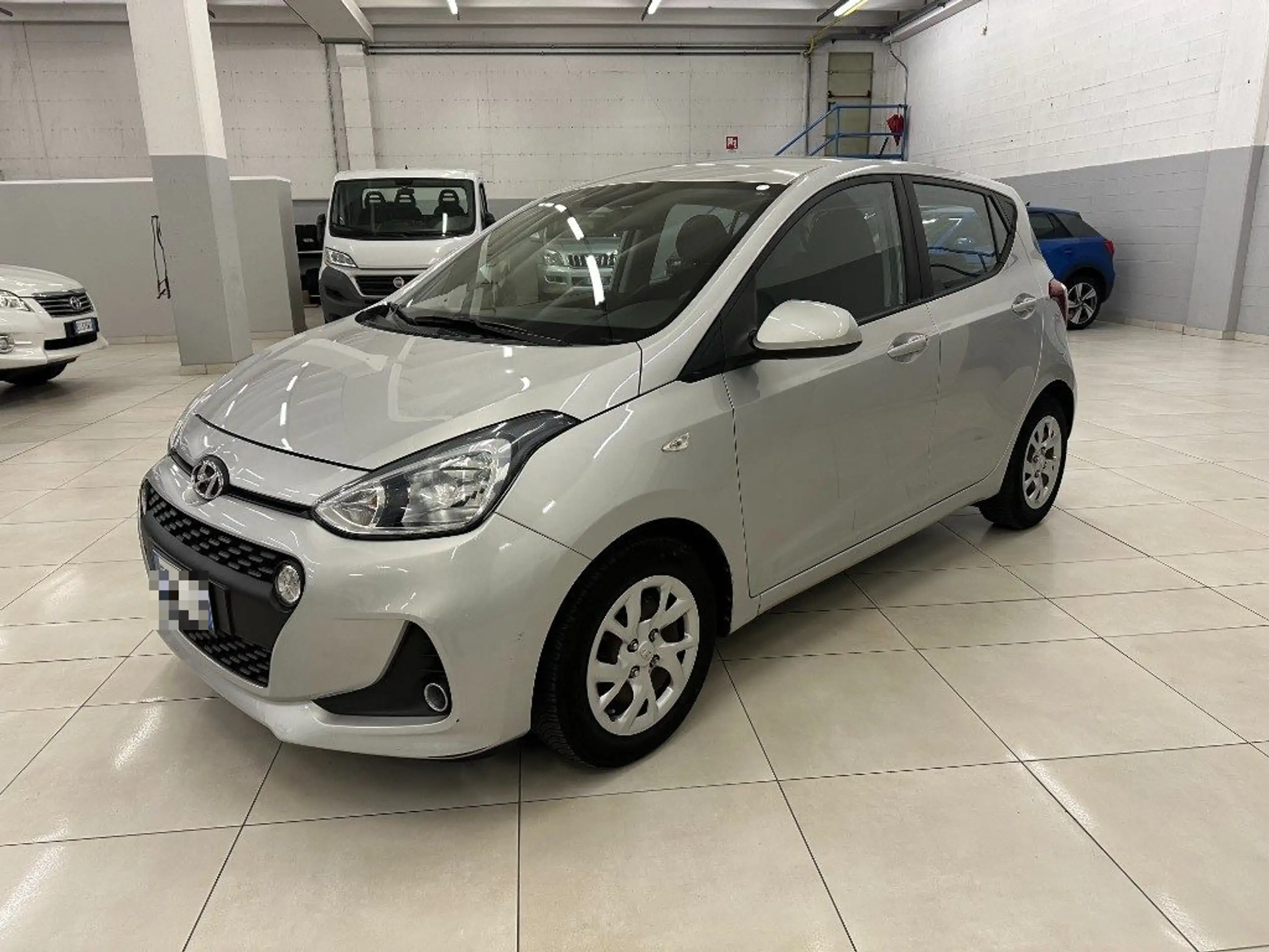 Hyundai - i10