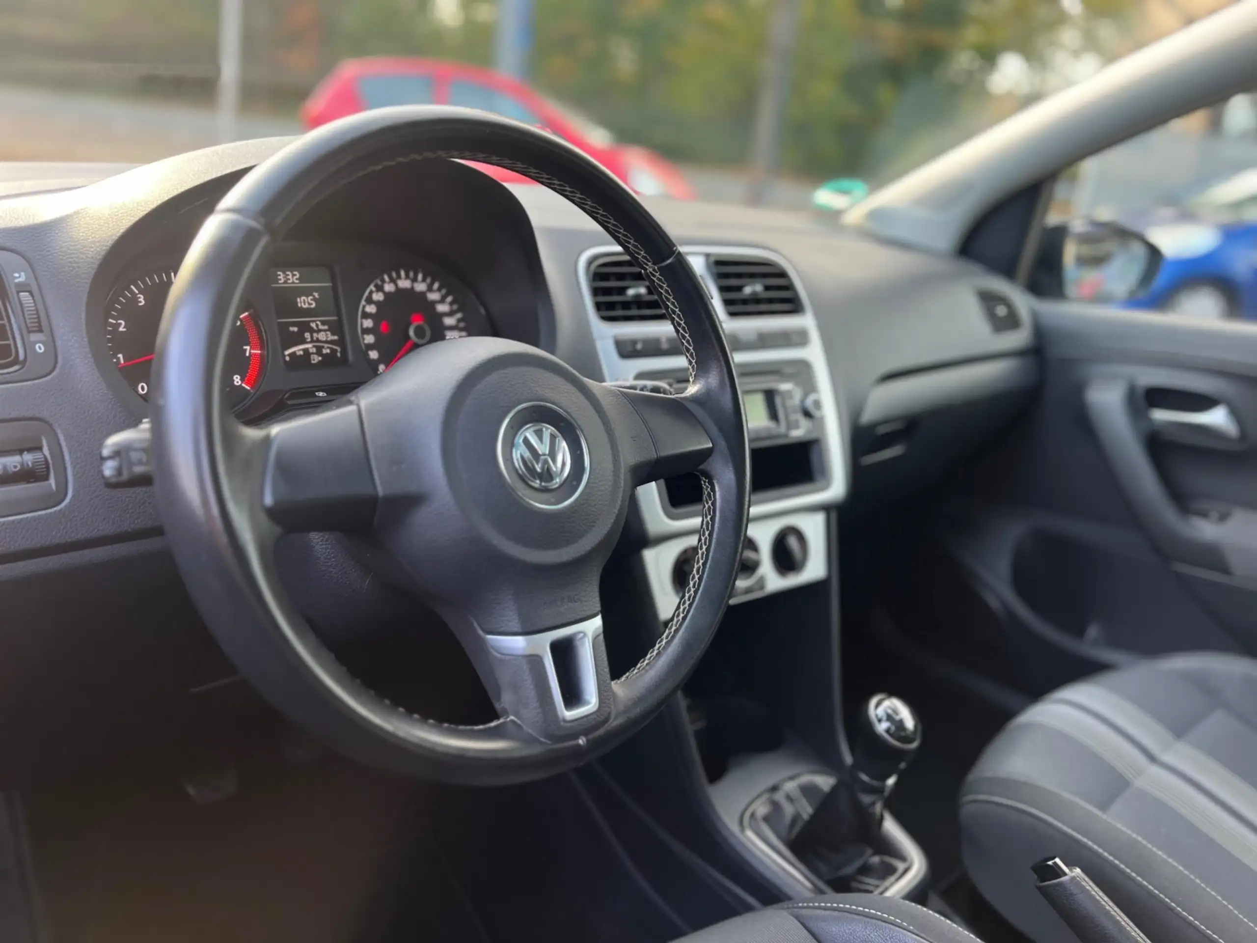 Volkswagen - Polo