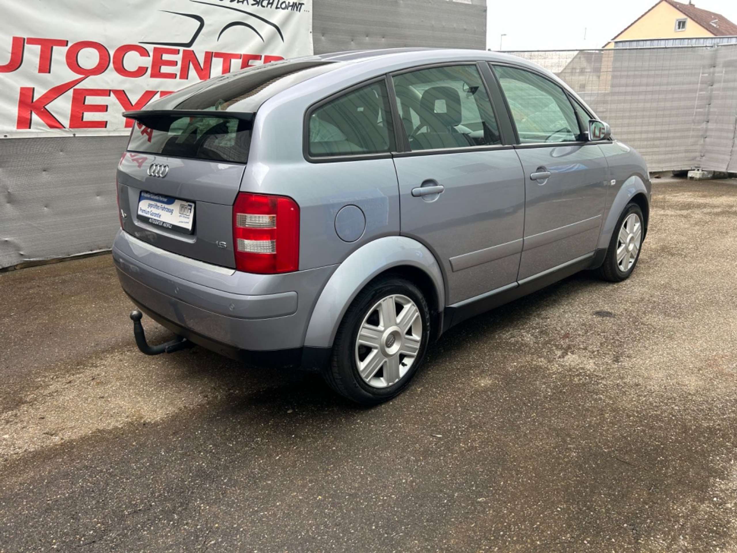 Audi - A2