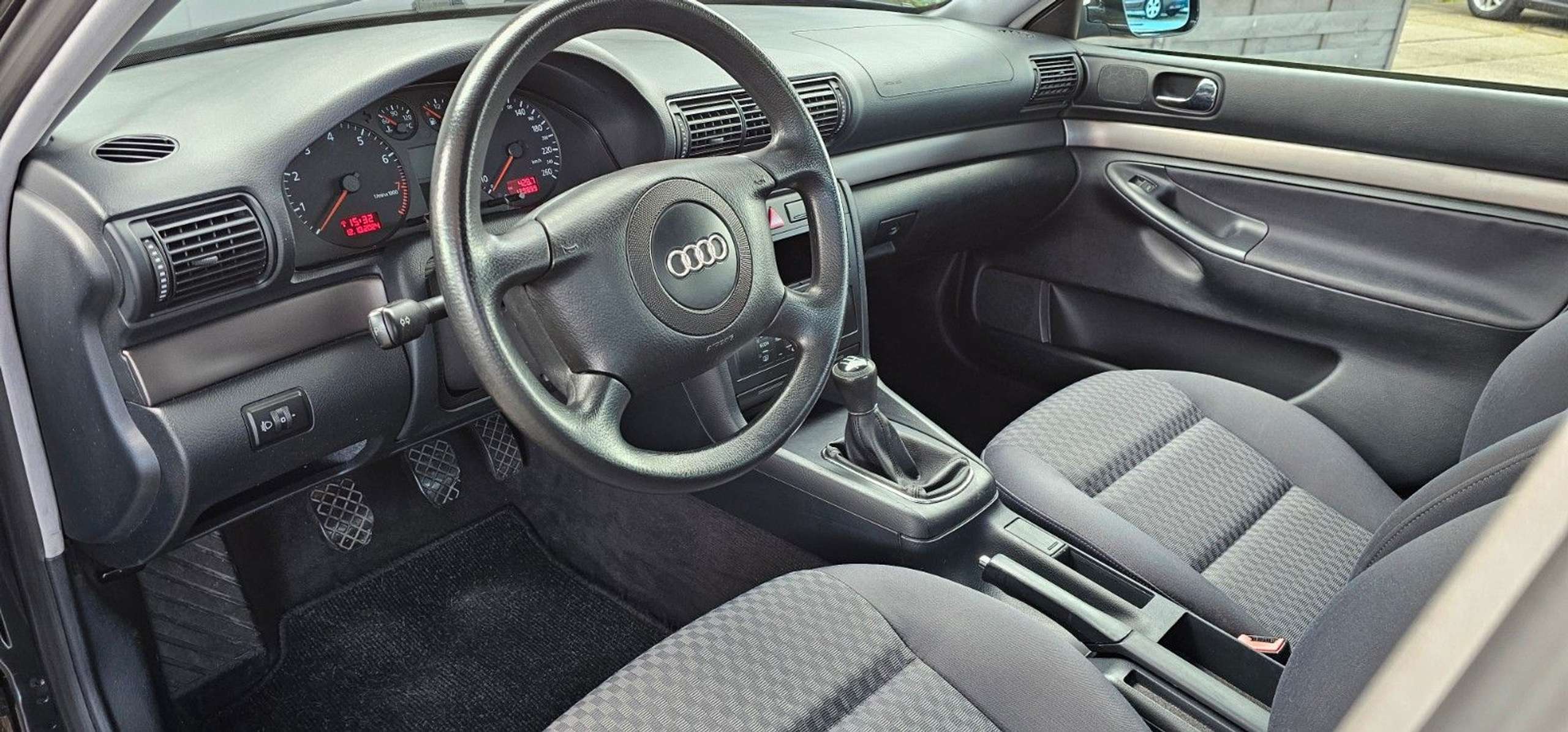 Audi - A4