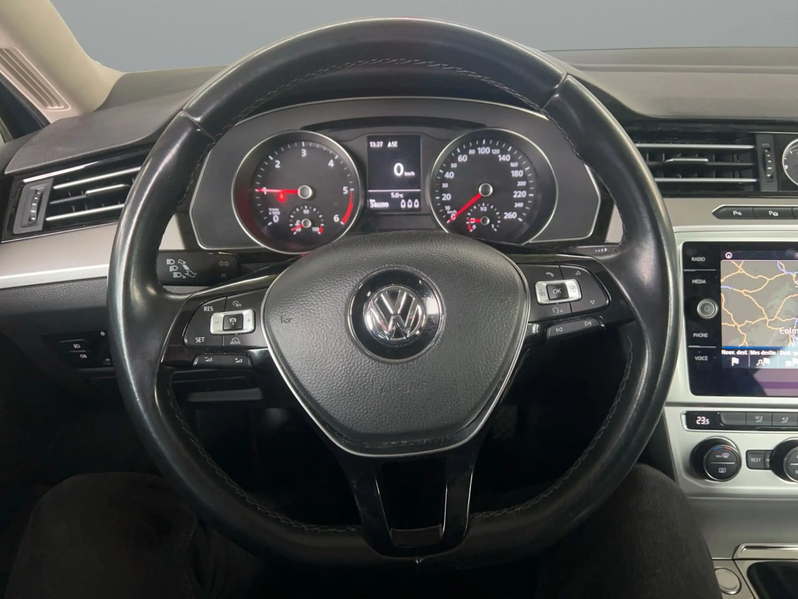 Volkswagen - Passat Variant