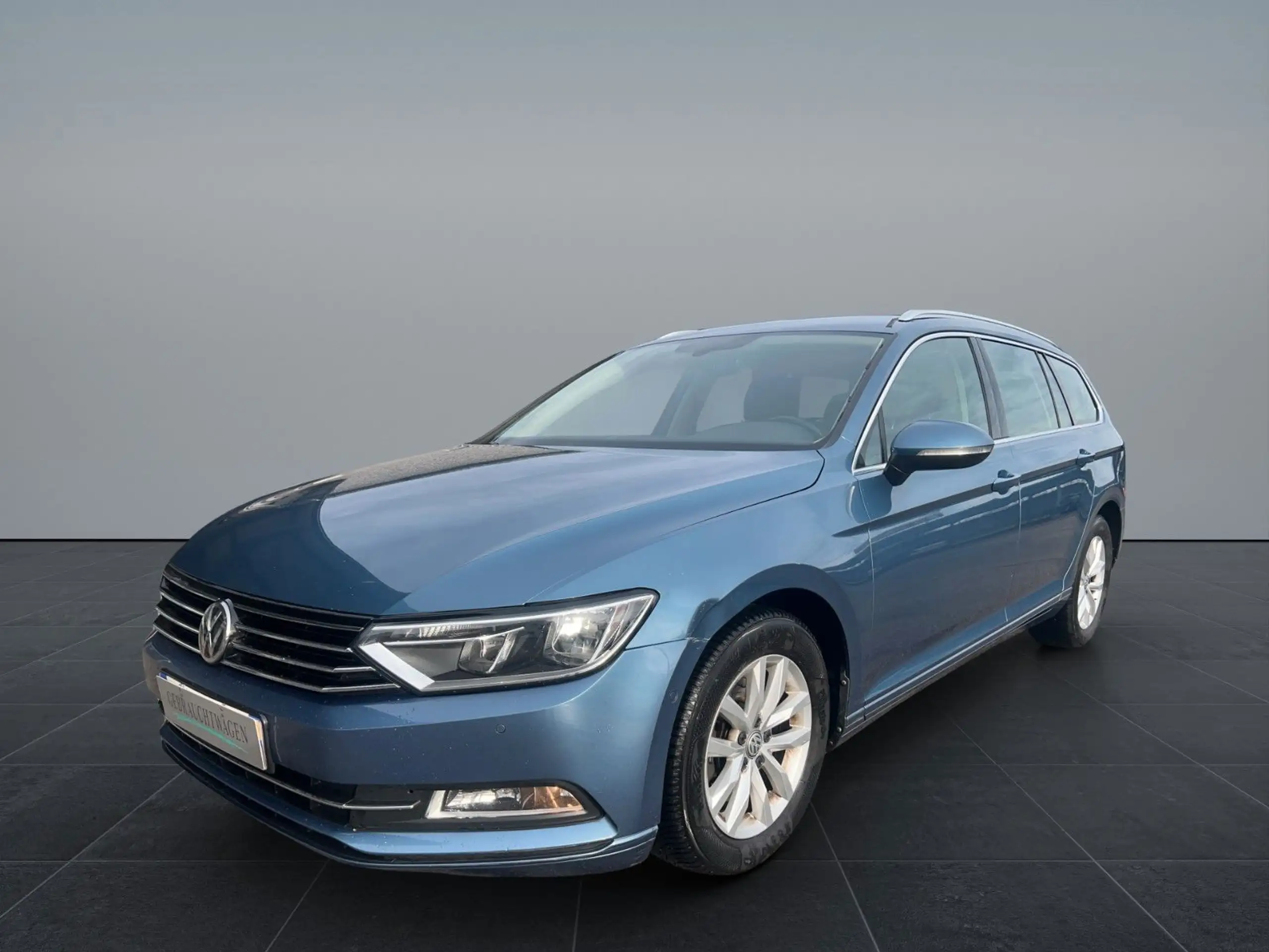 Volkswagen - Passat Variant