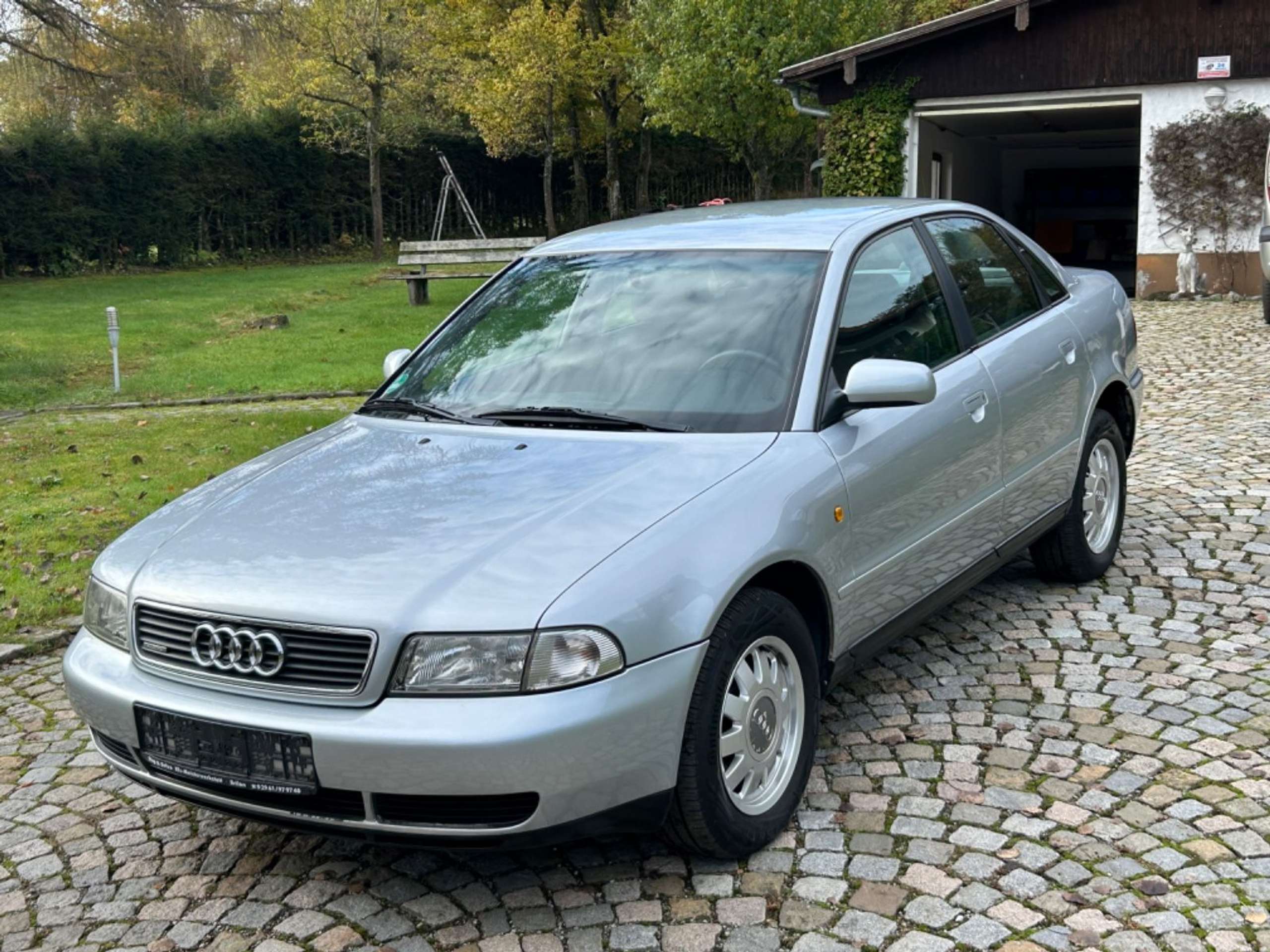 Audi - A4