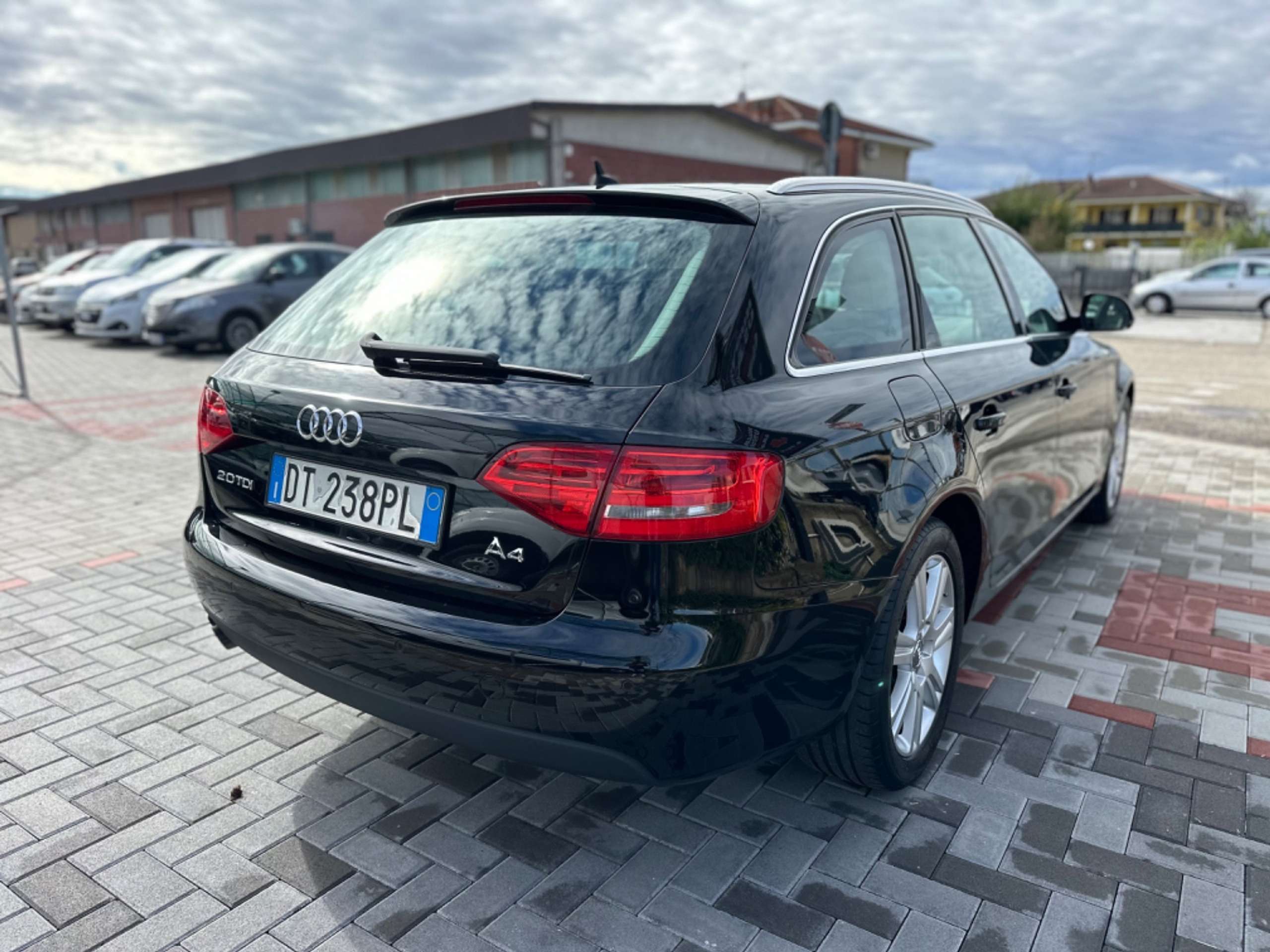 Audi - A4