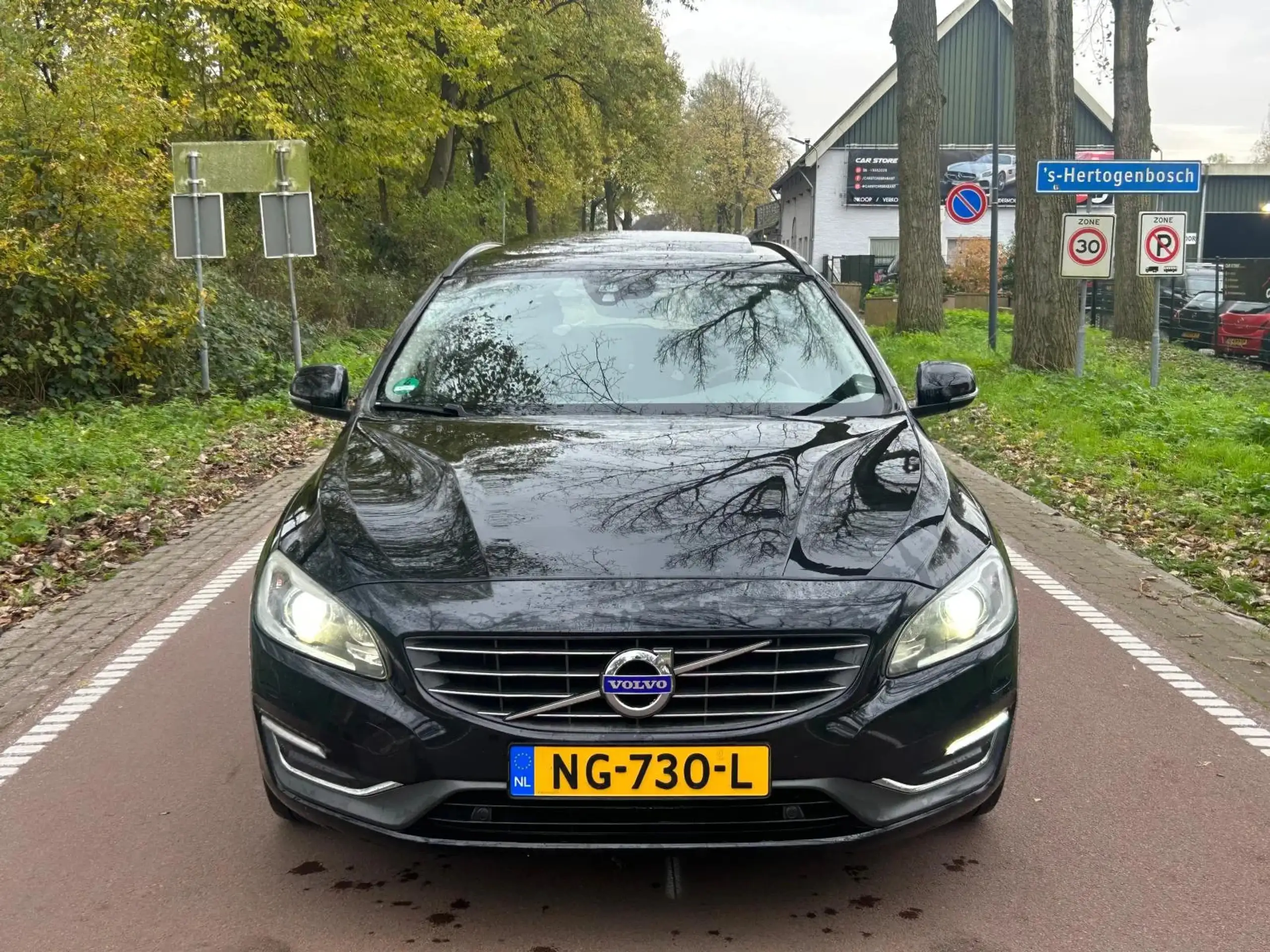 Volvo - V60