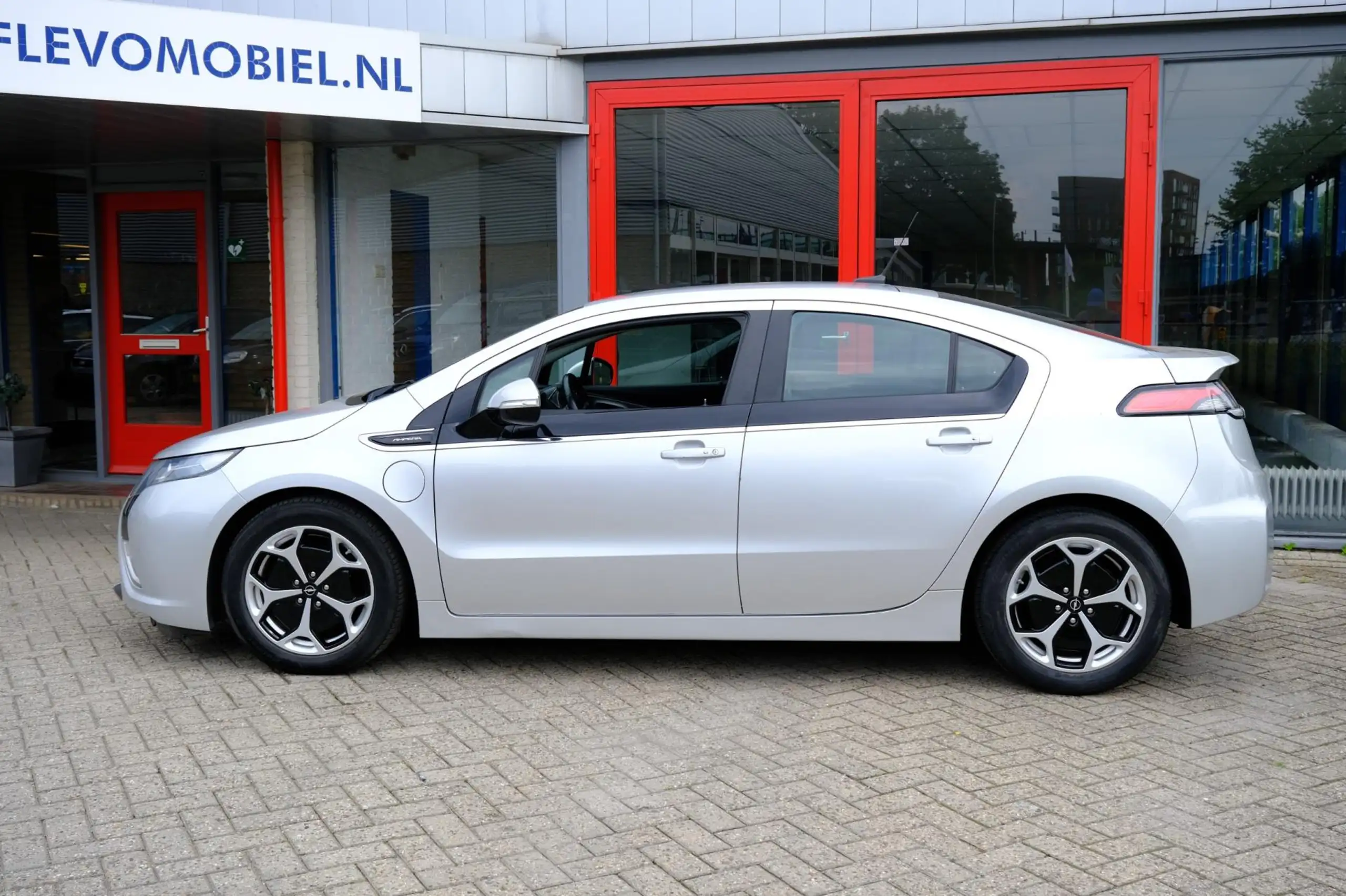 Opel - Ampera