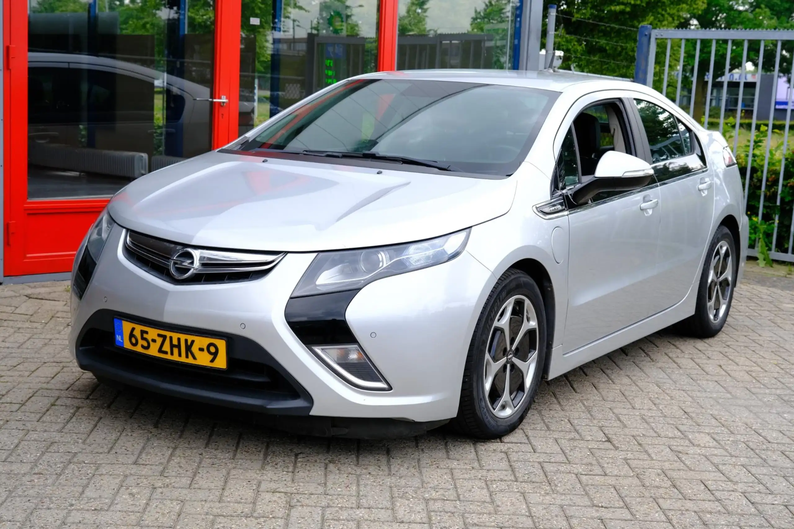 Opel - Ampera