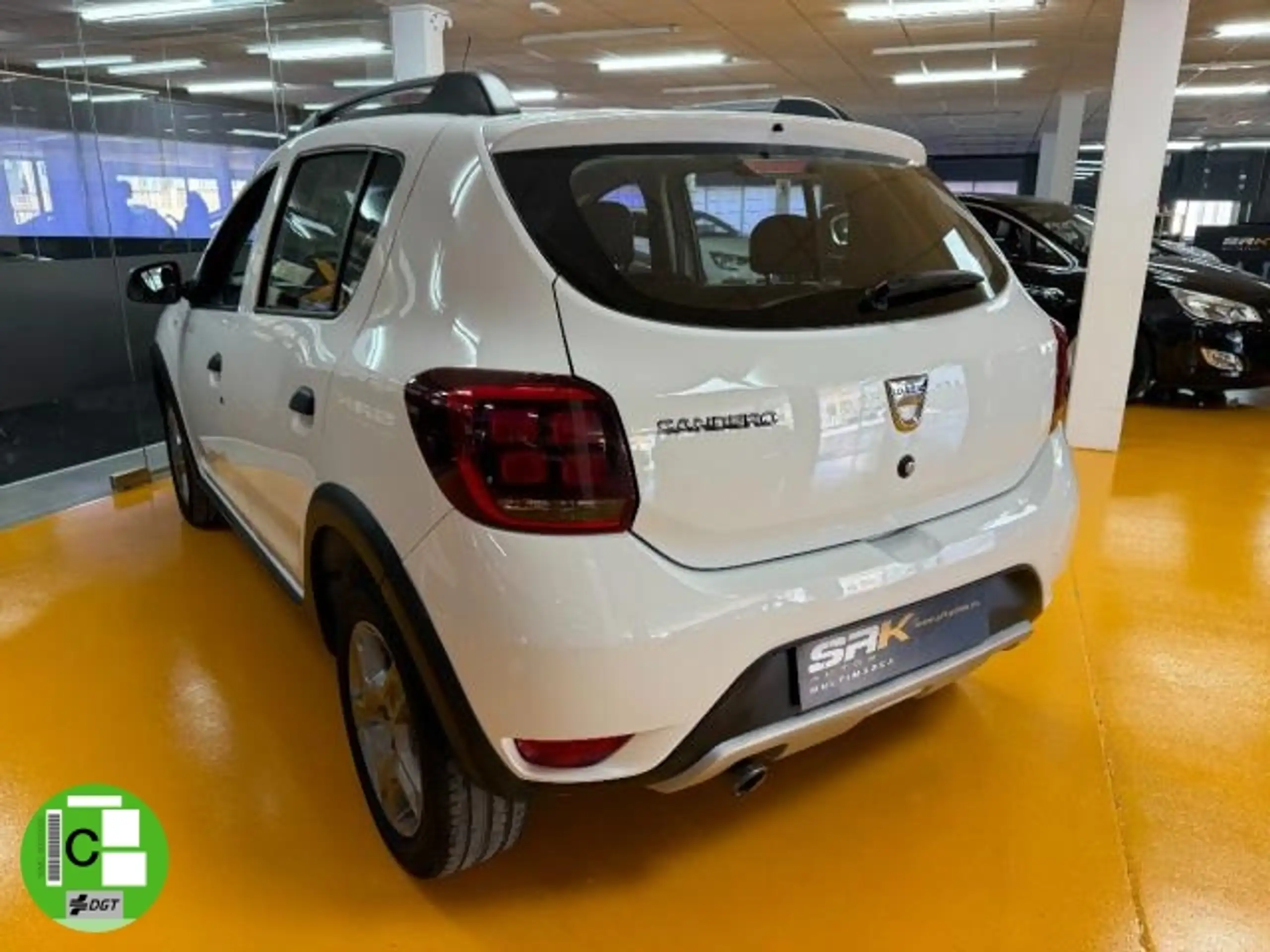 Dacia - Sandero