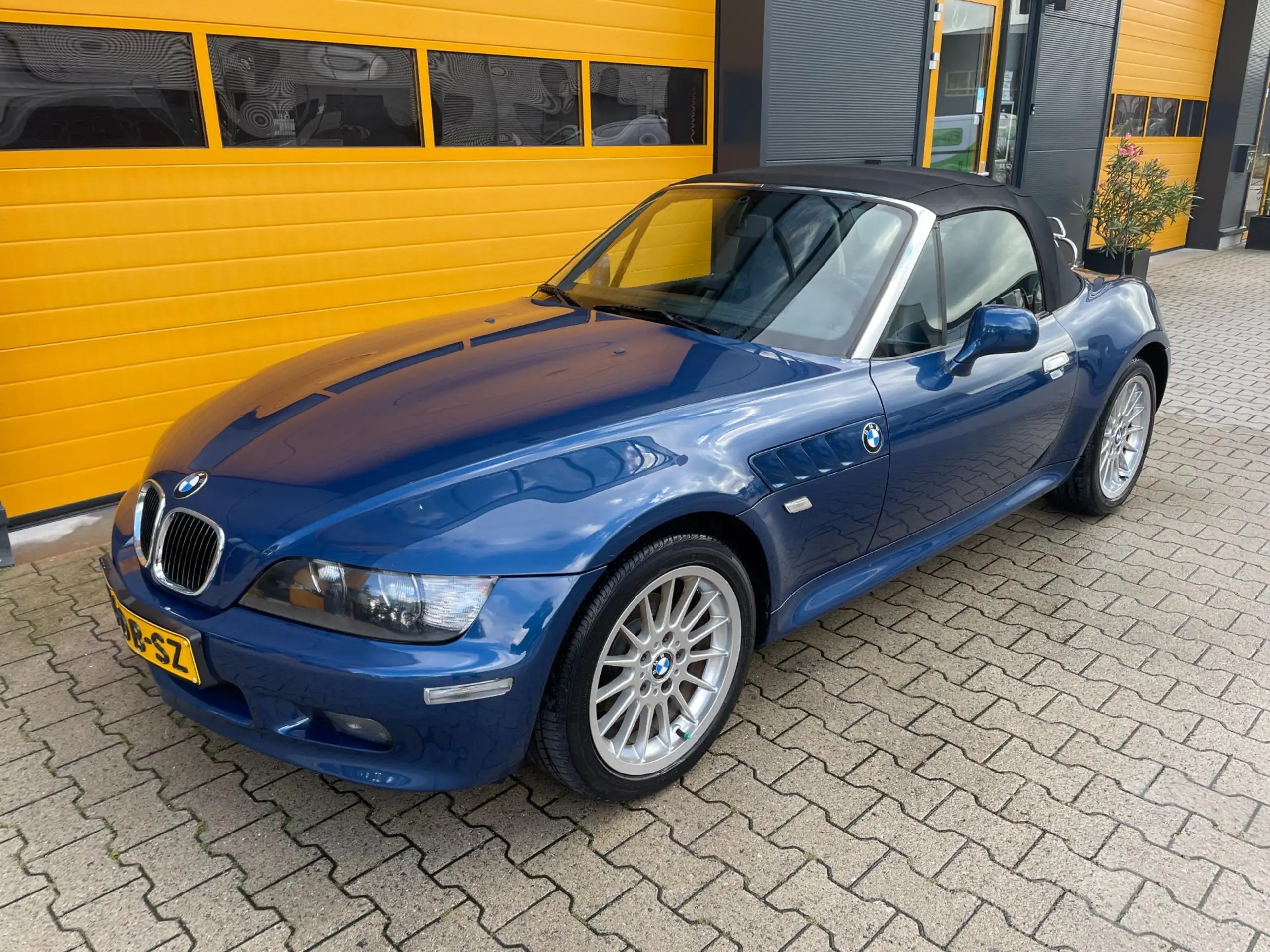 BMW - Z3