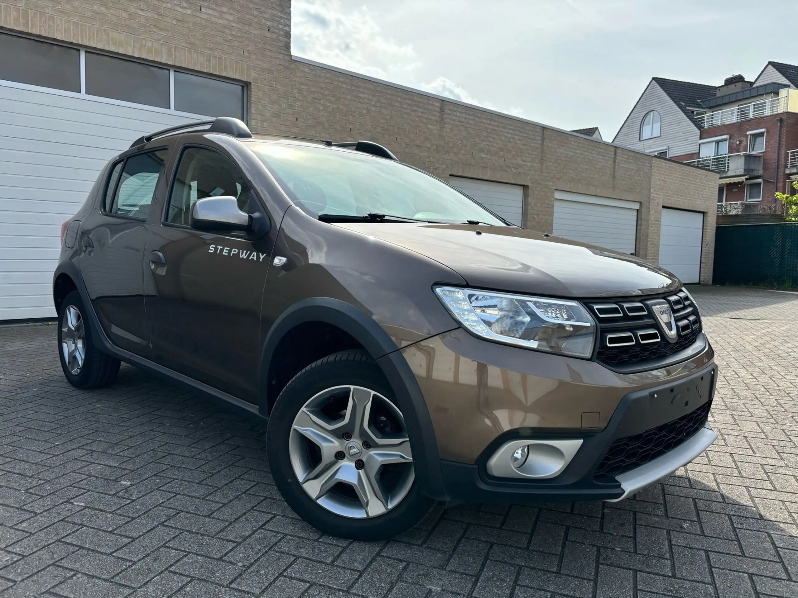 Dacia - Sandero