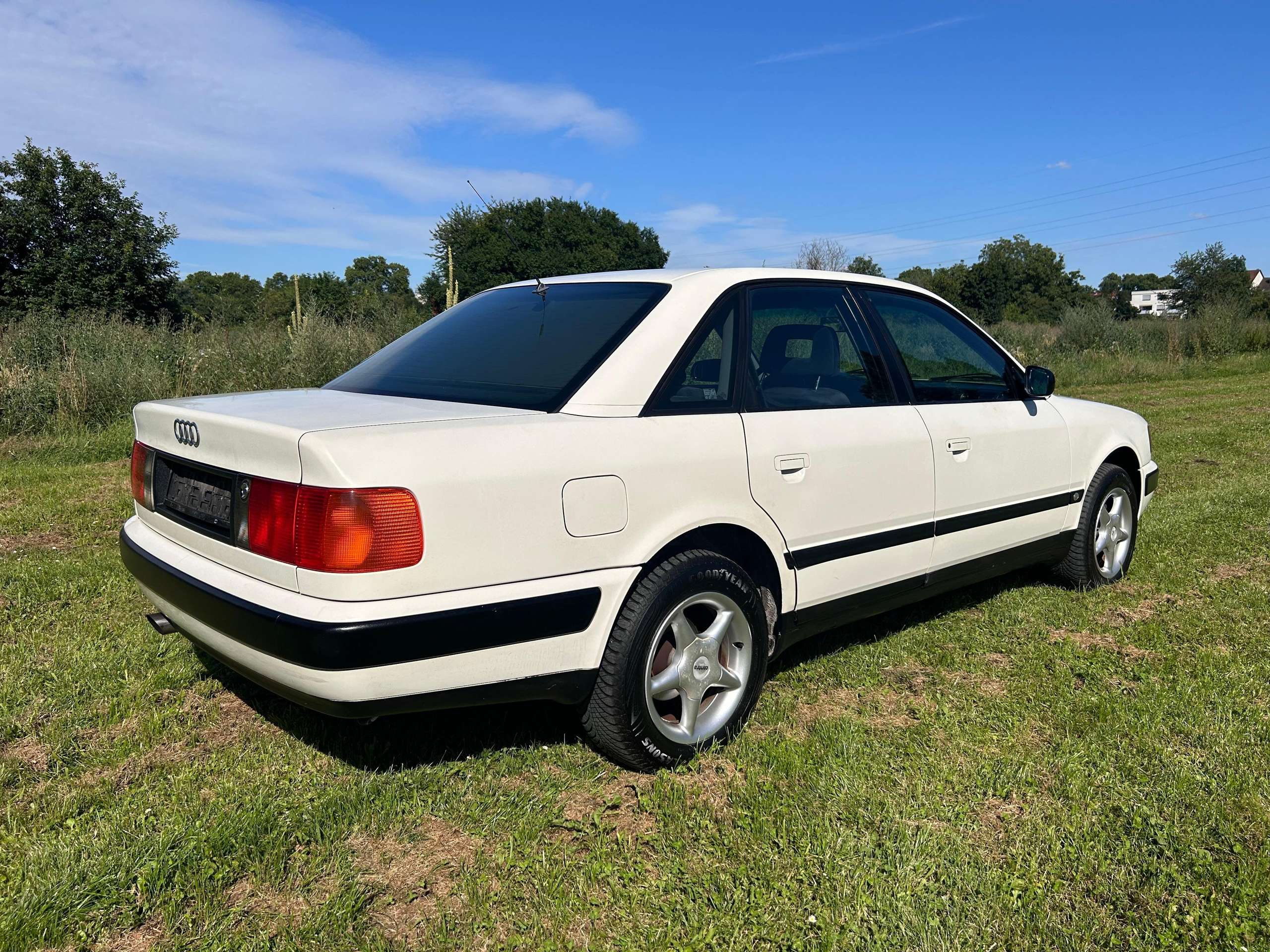 Audi - 100