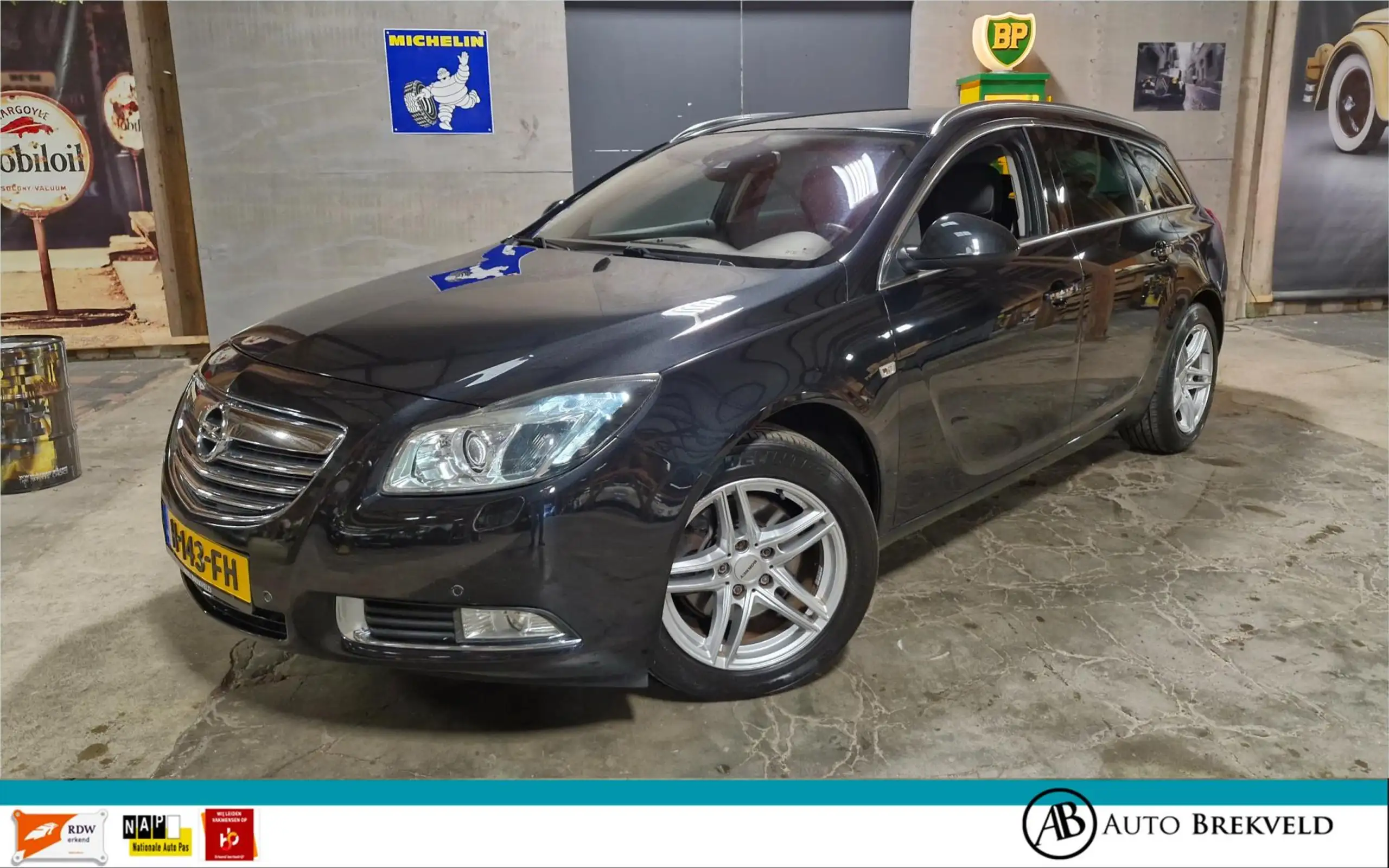 Opel - Insignia