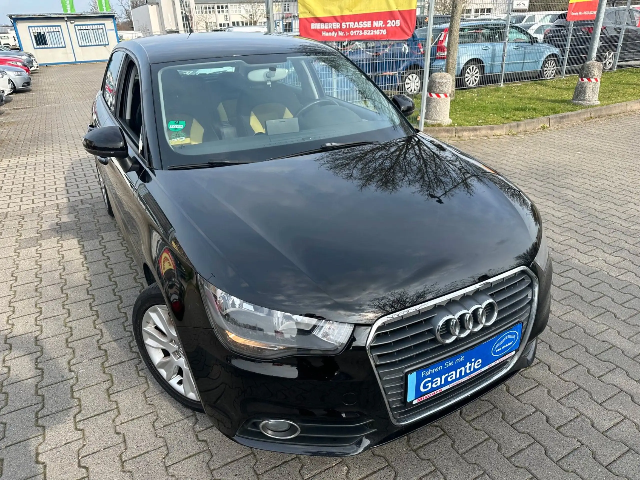 Audi - A1