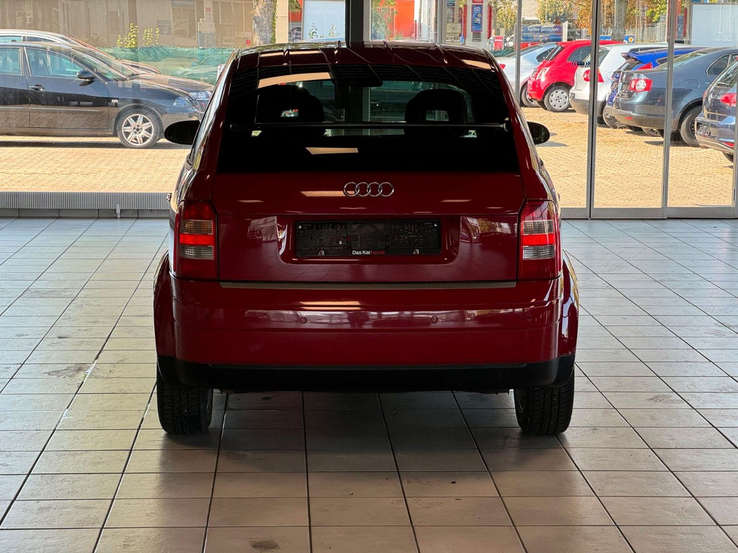 Audi - A2