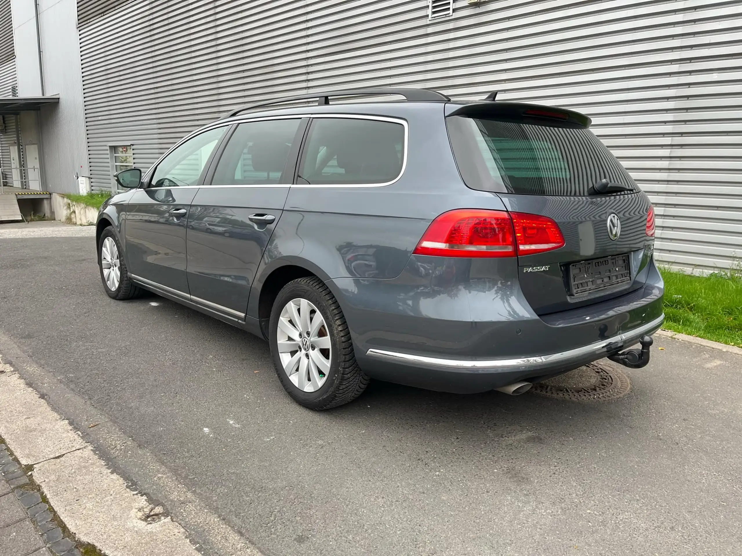 Volkswagen - Passat Variant