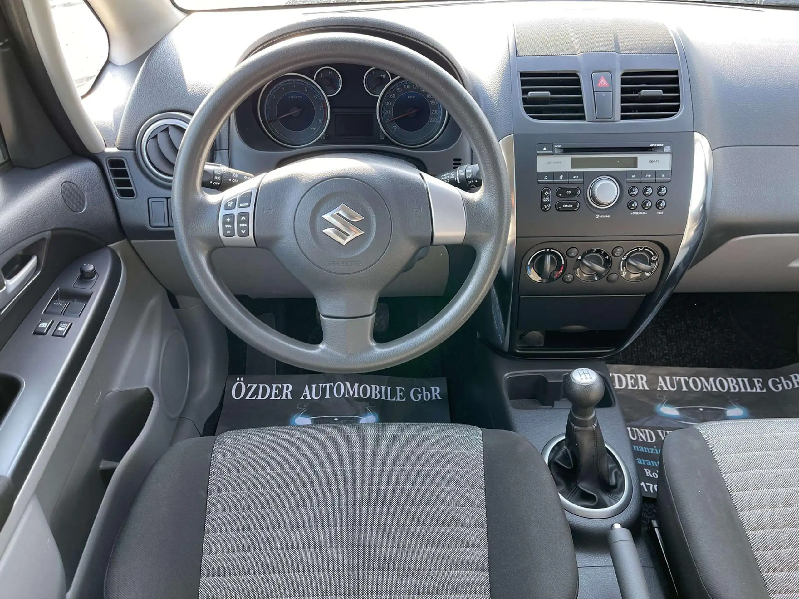 Suzuki - SX4