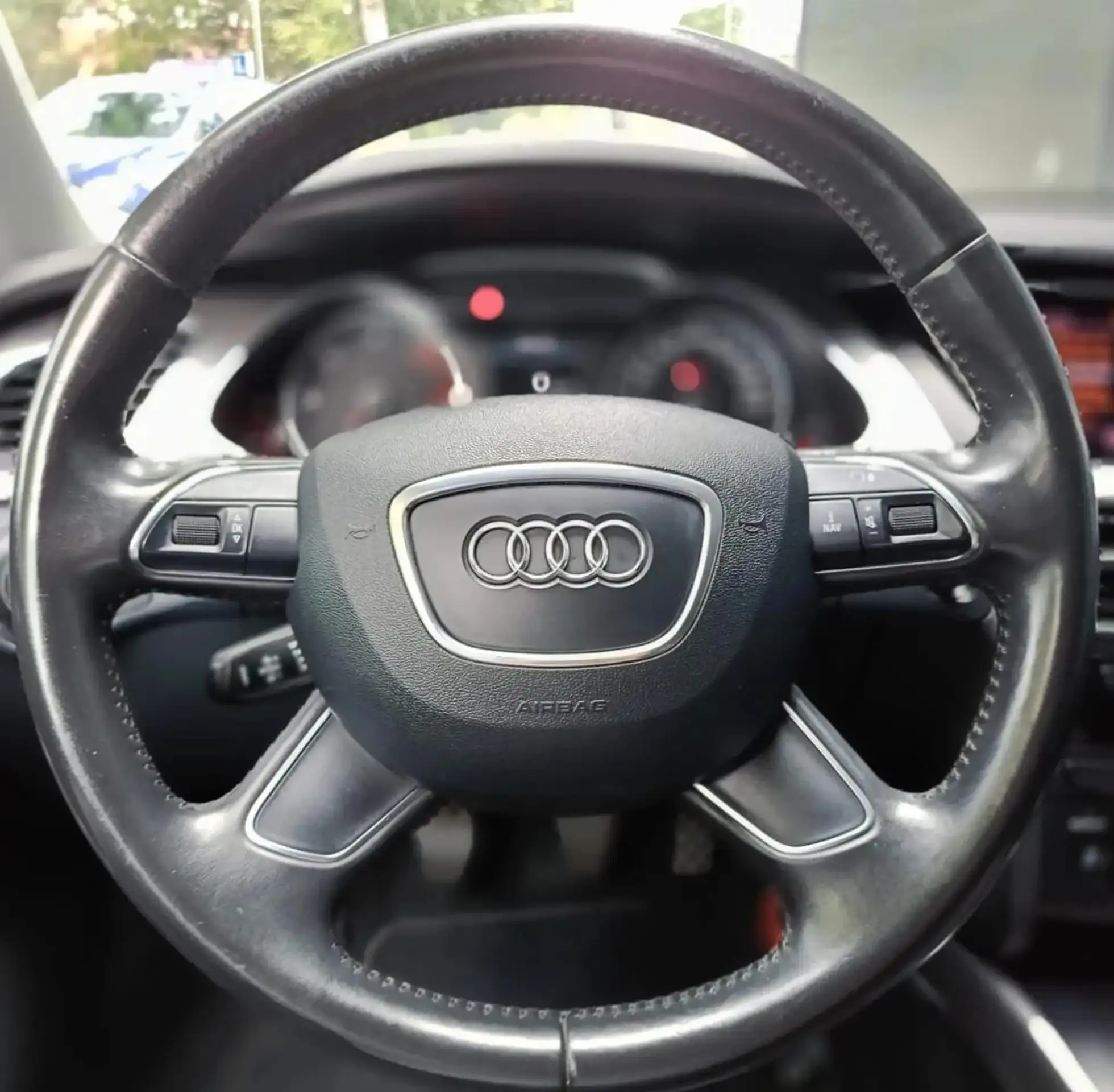 Audi - A4