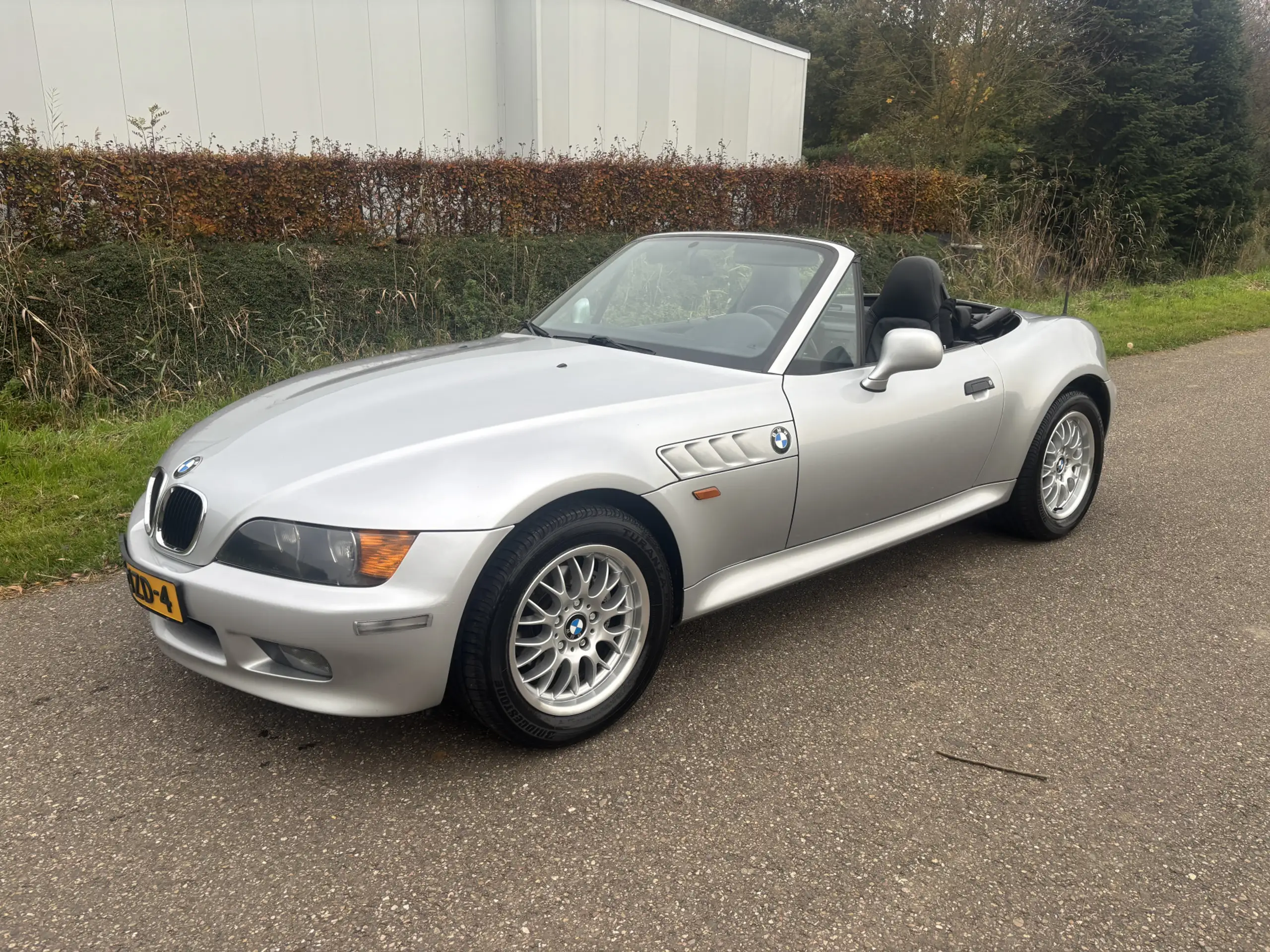 BMW - Z3