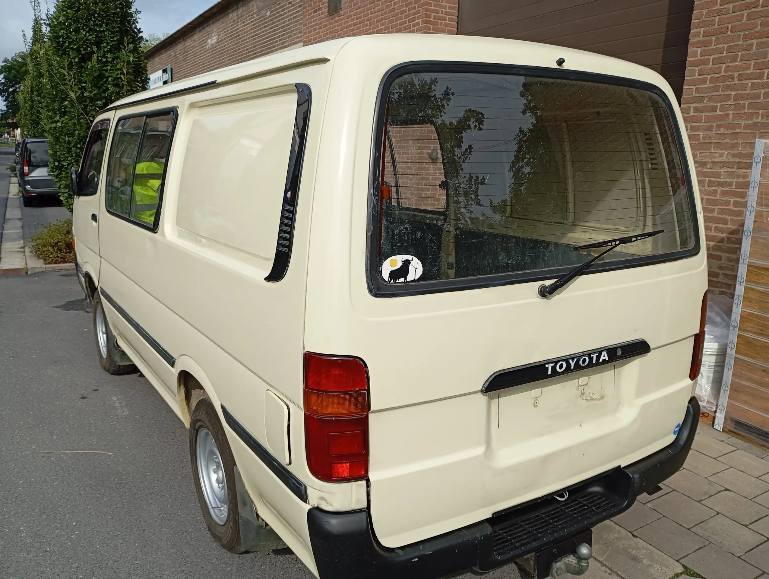 Toyota - Hiace