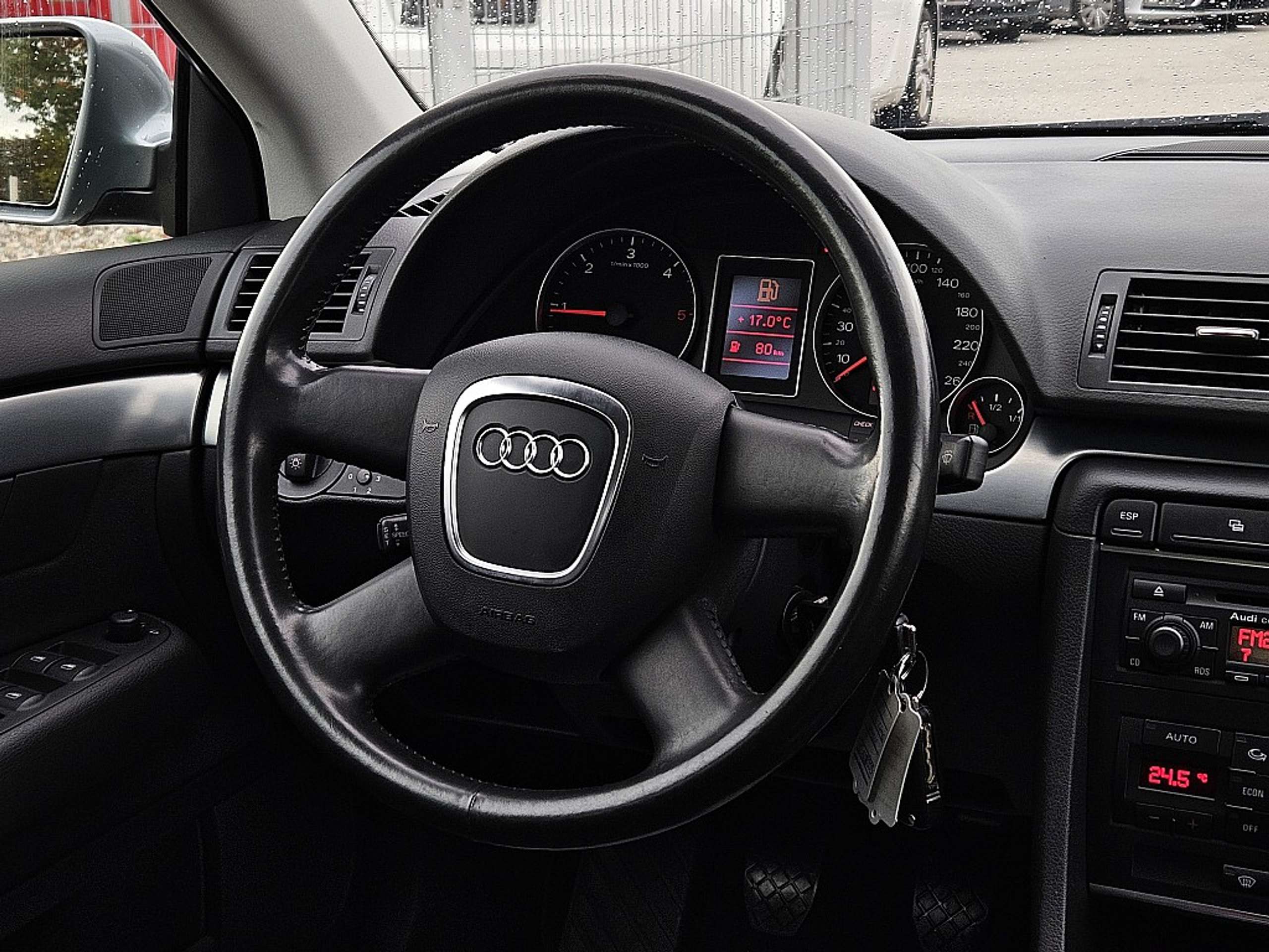 Audi - A4