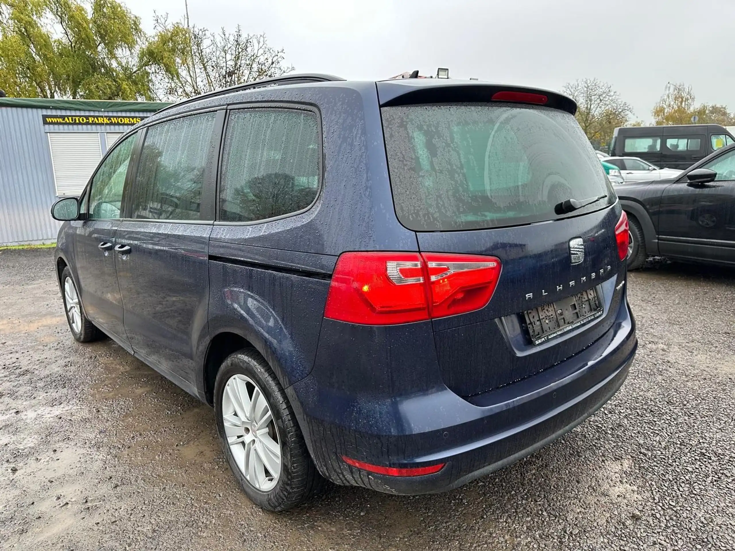 SEAT - Alhambra