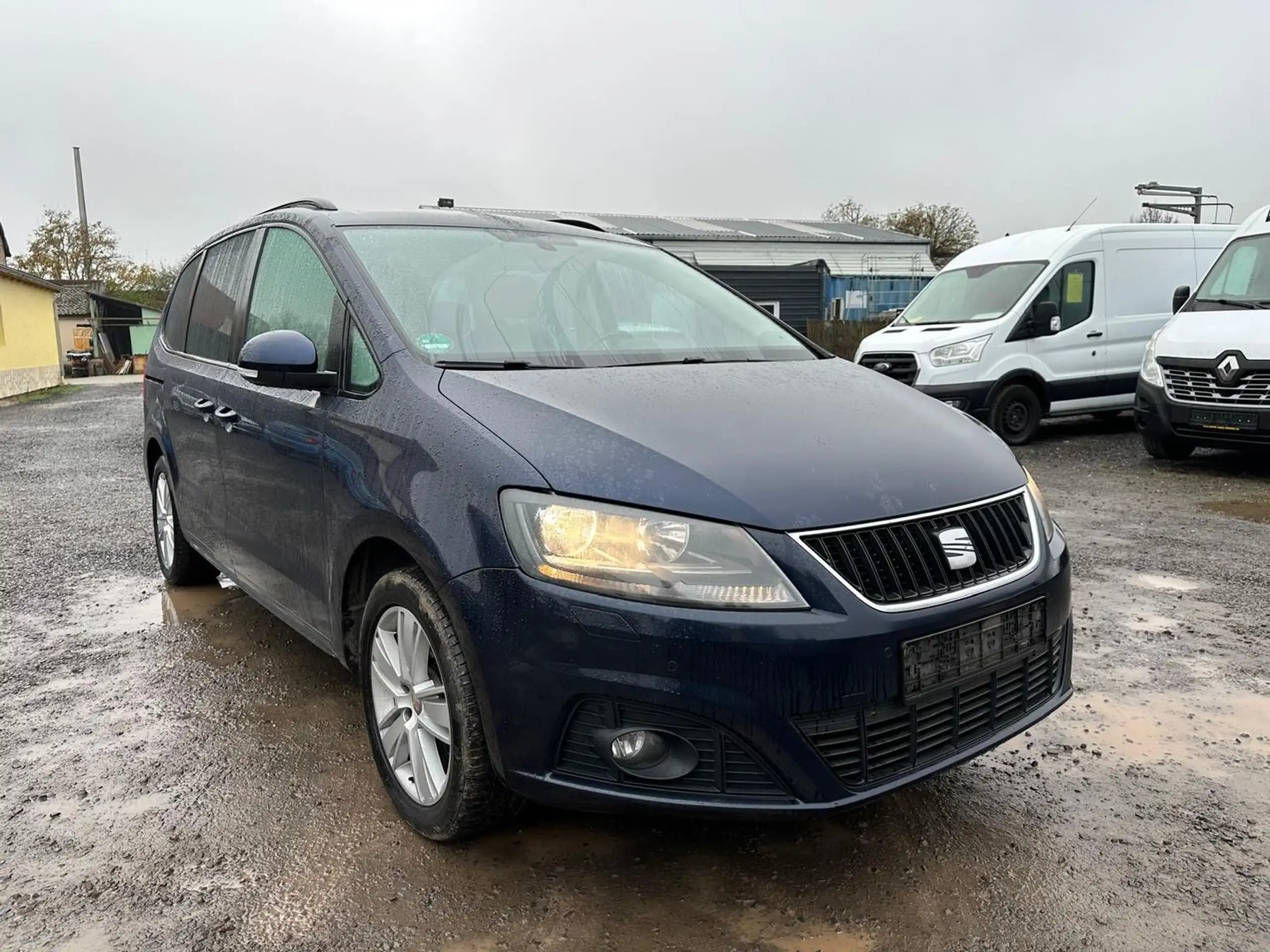 SEAT - Alhambra