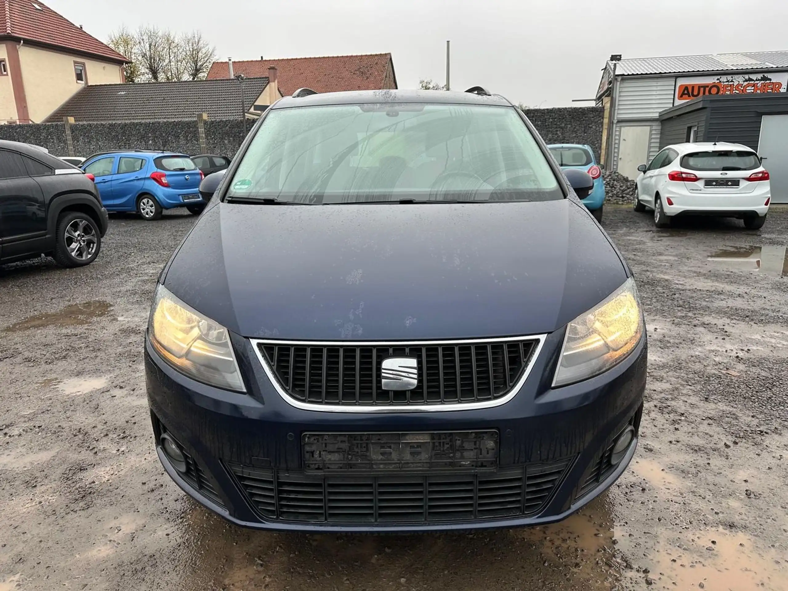 SEAT - Alhambra