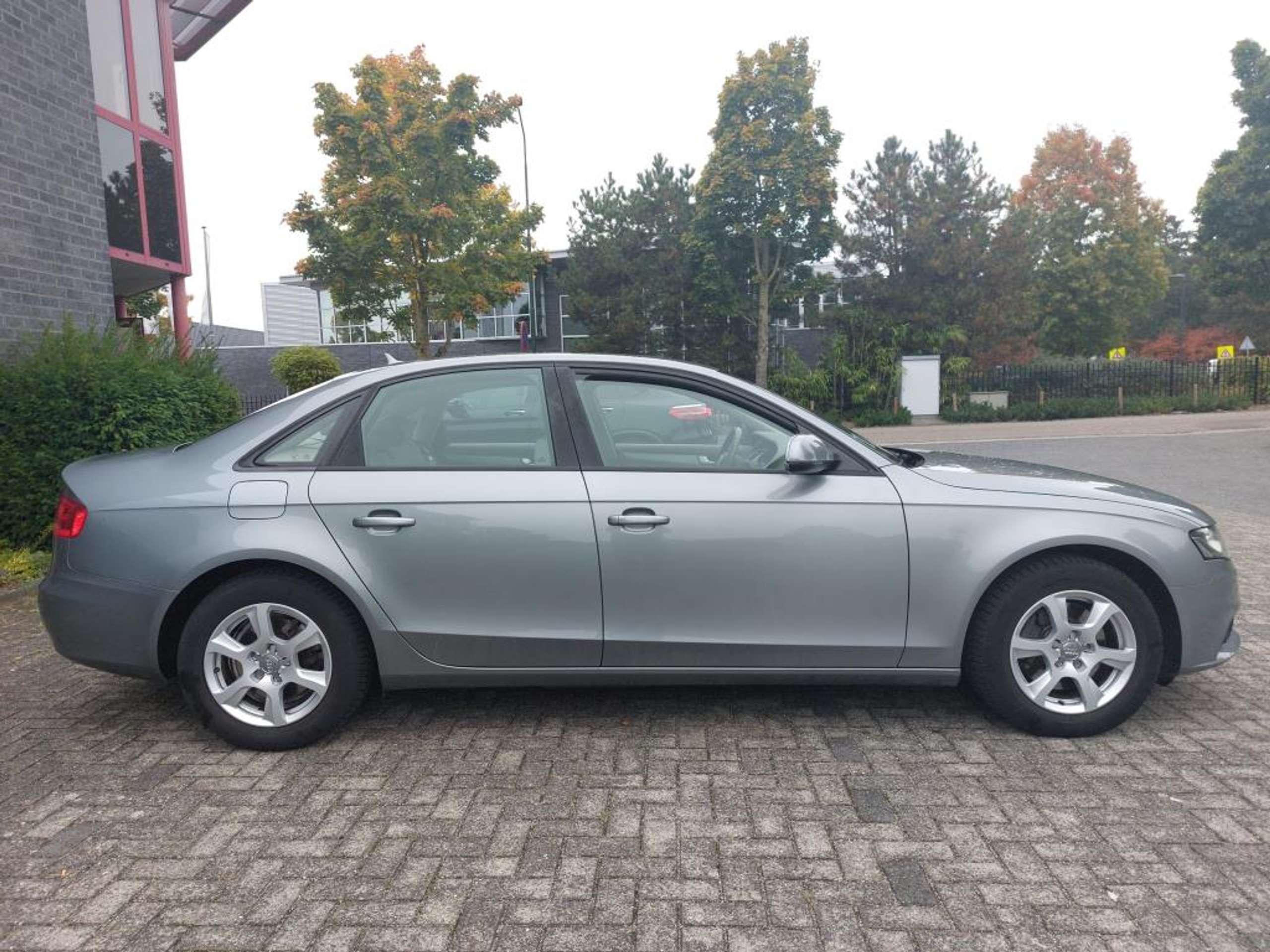 Audi - A4