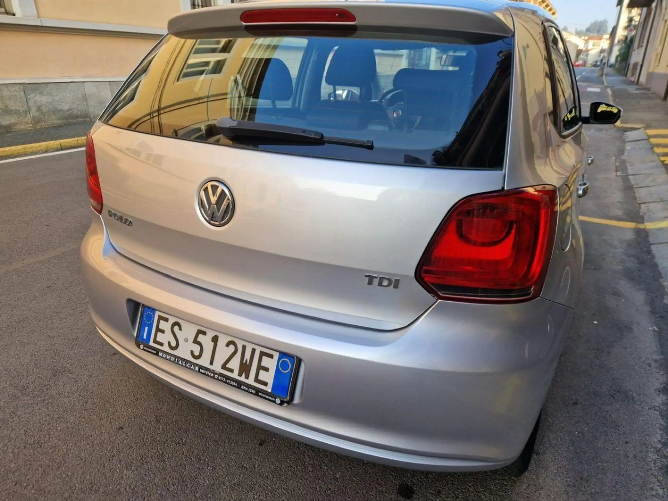 Volkswagen - Polo