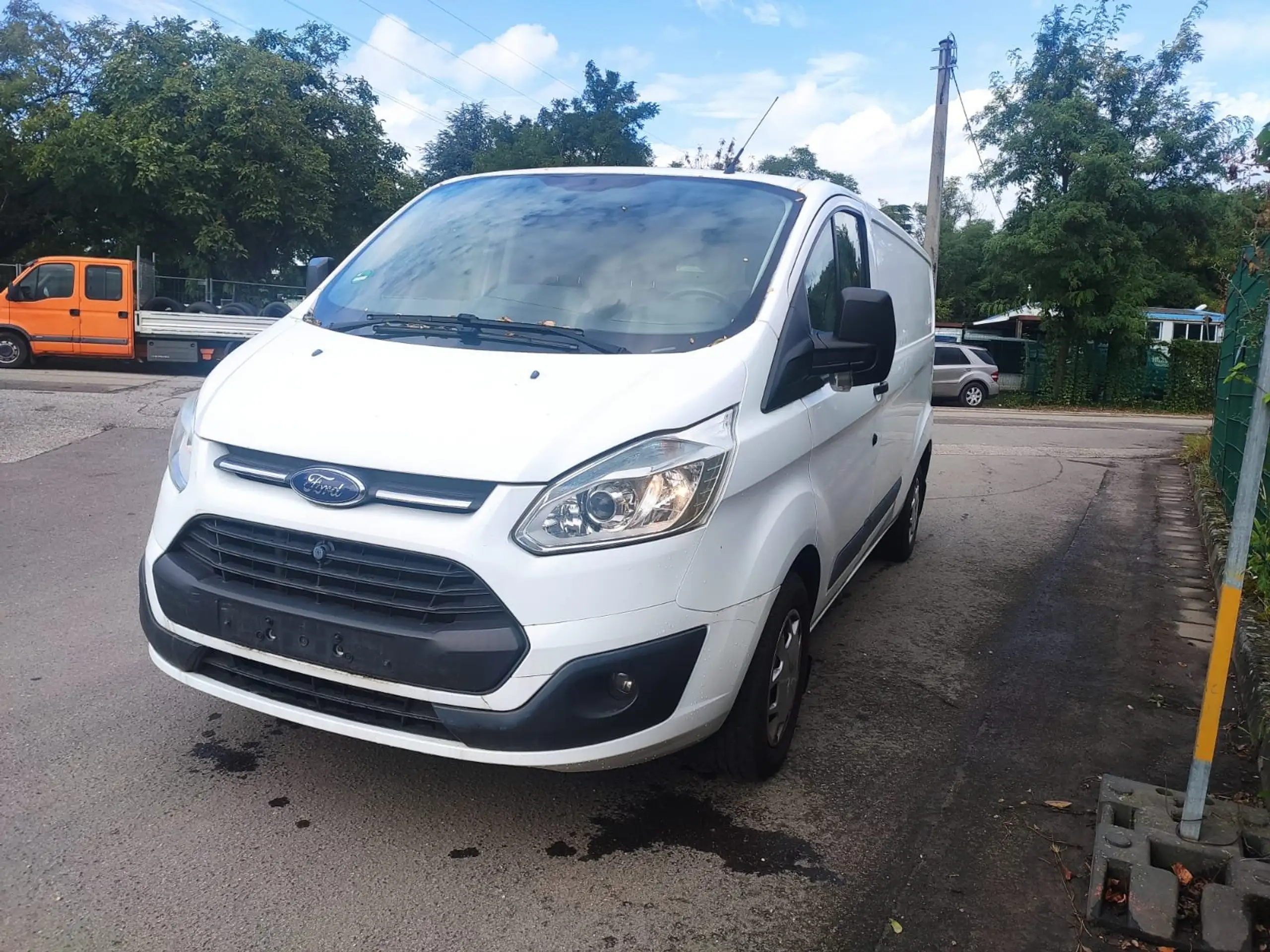 Ford - Transit Custom