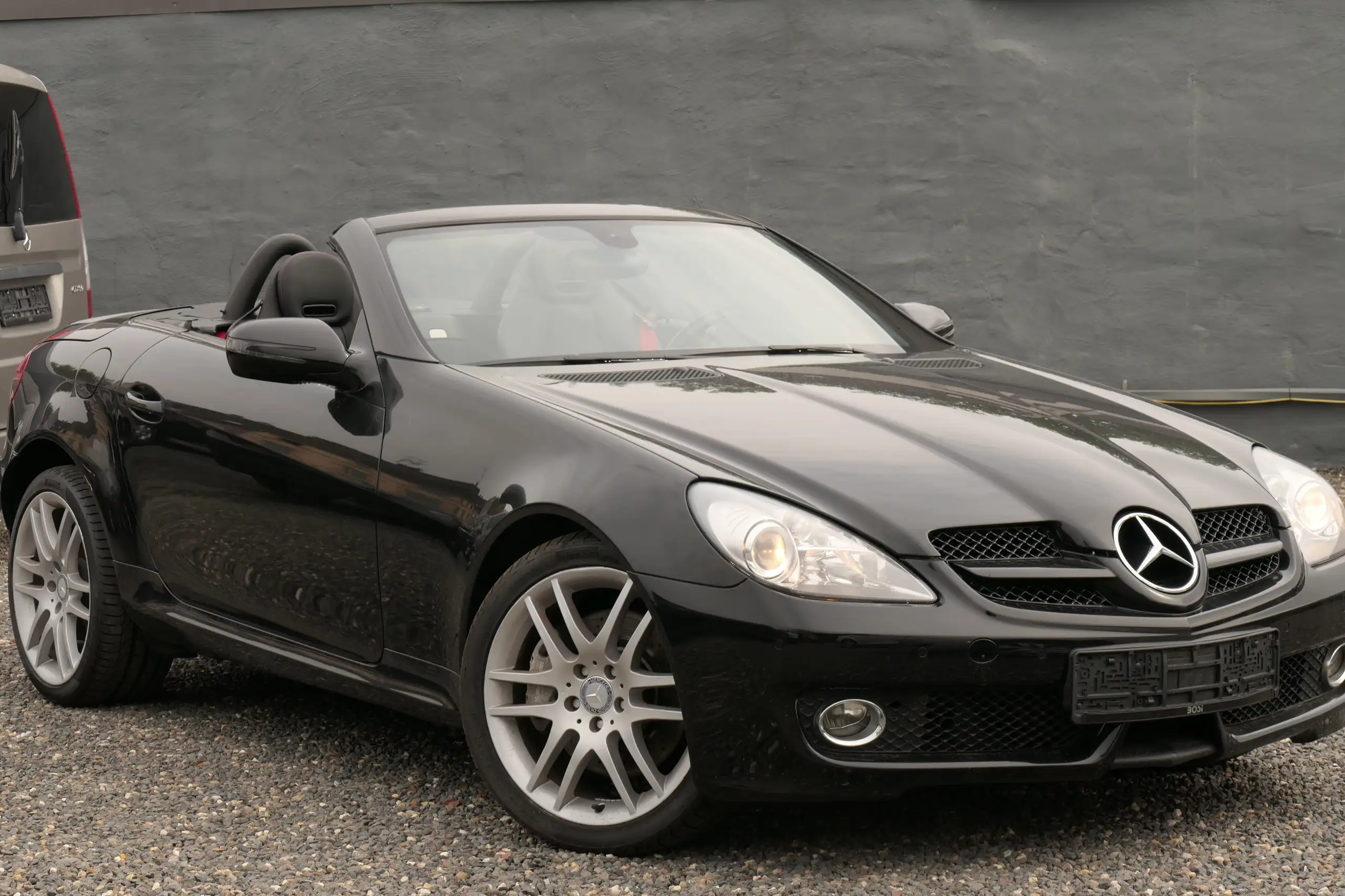 Mercedes-Benz - SLK 200