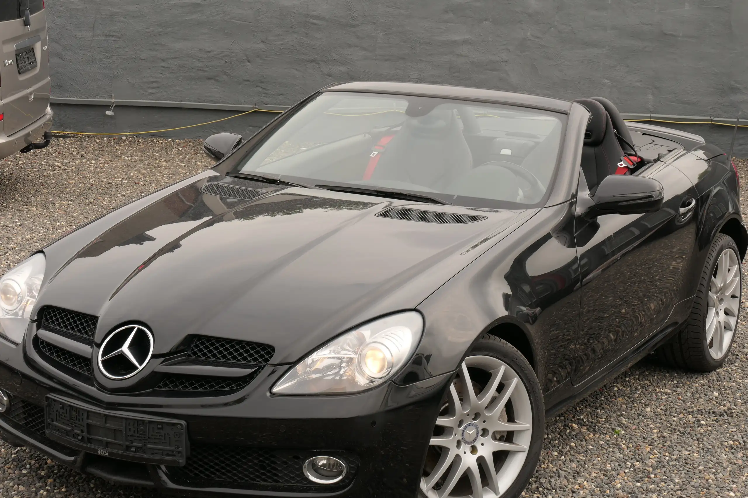 Mercedes-Benz - SLK 200