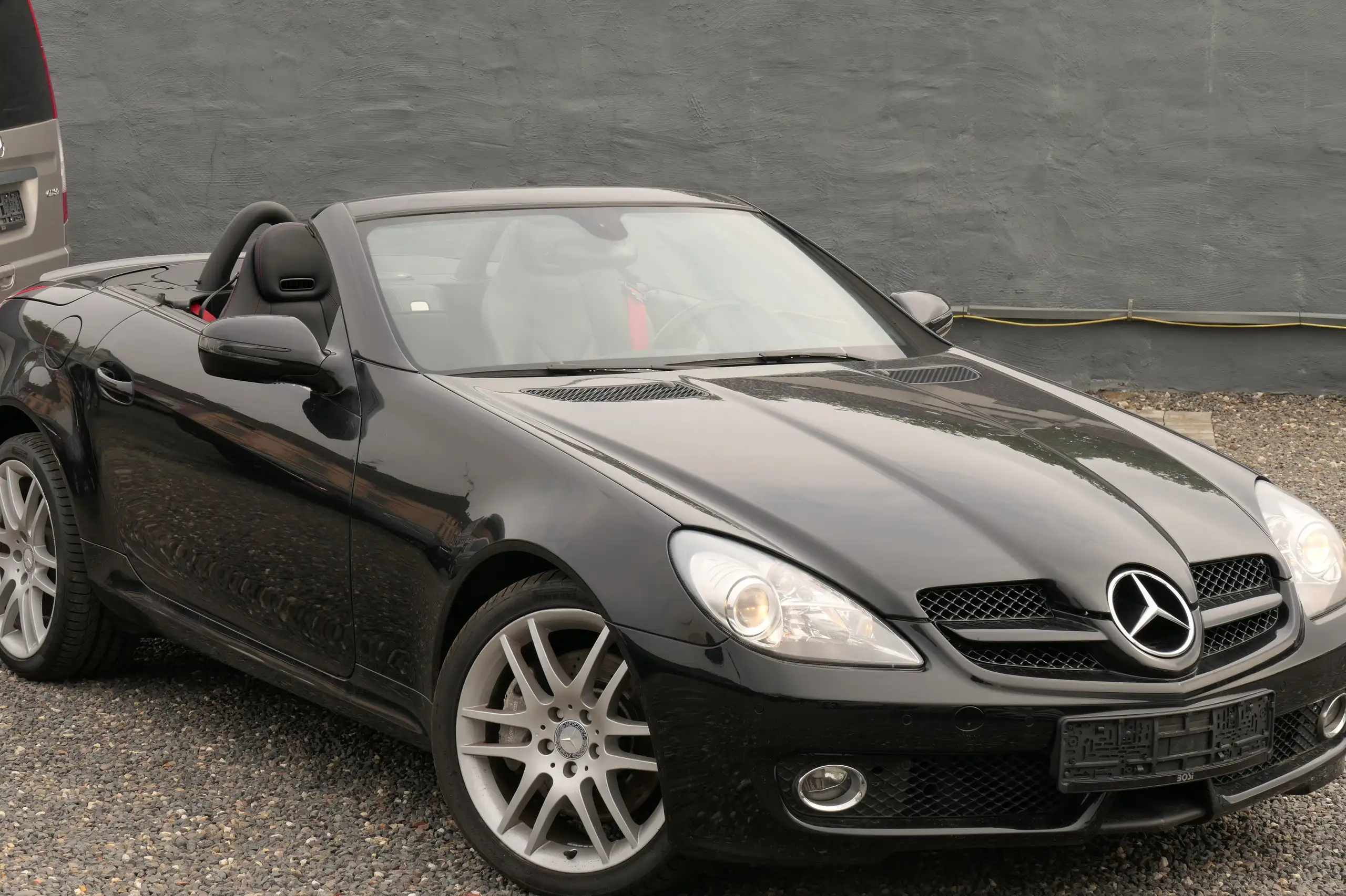 Mercedes-Benz - SLK 200