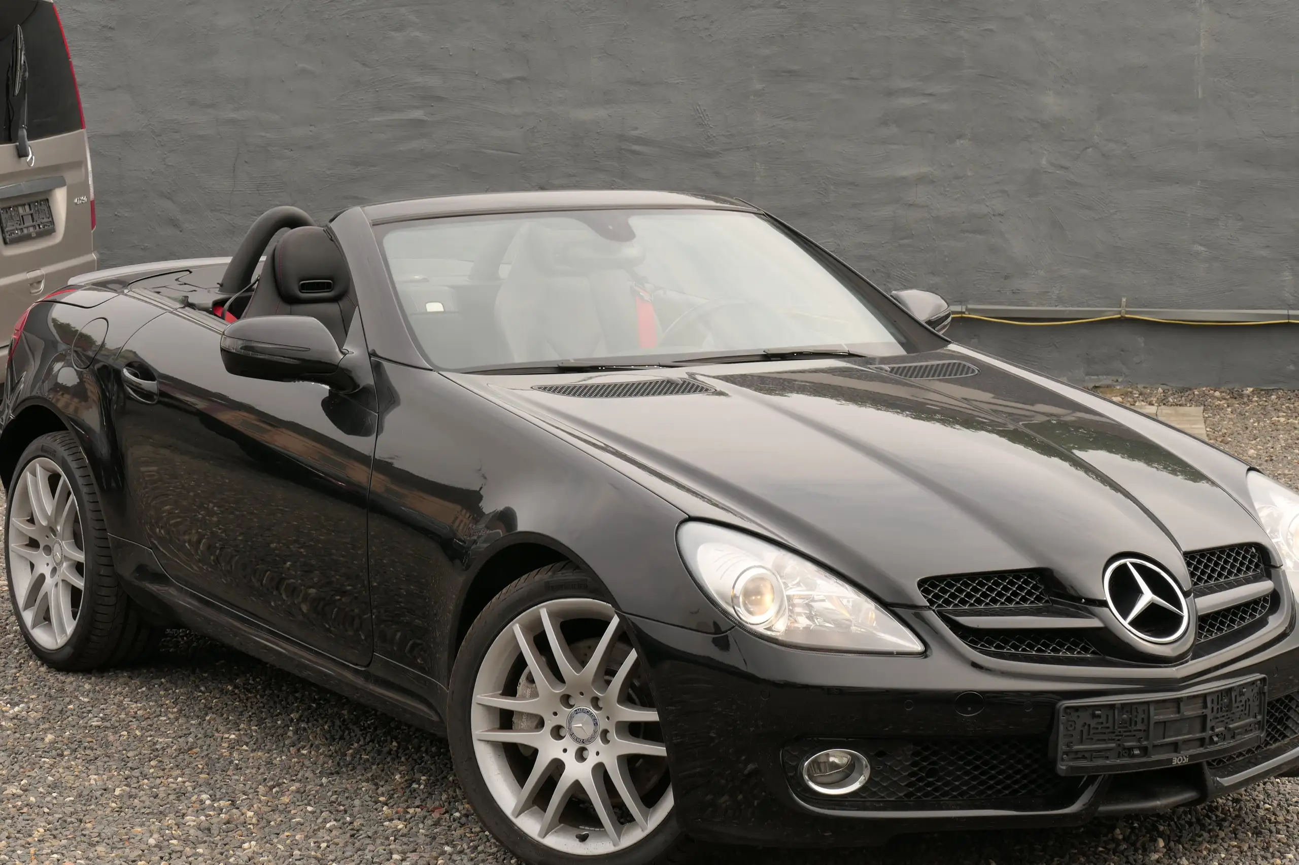 Mercedes-Benz - SLK 200