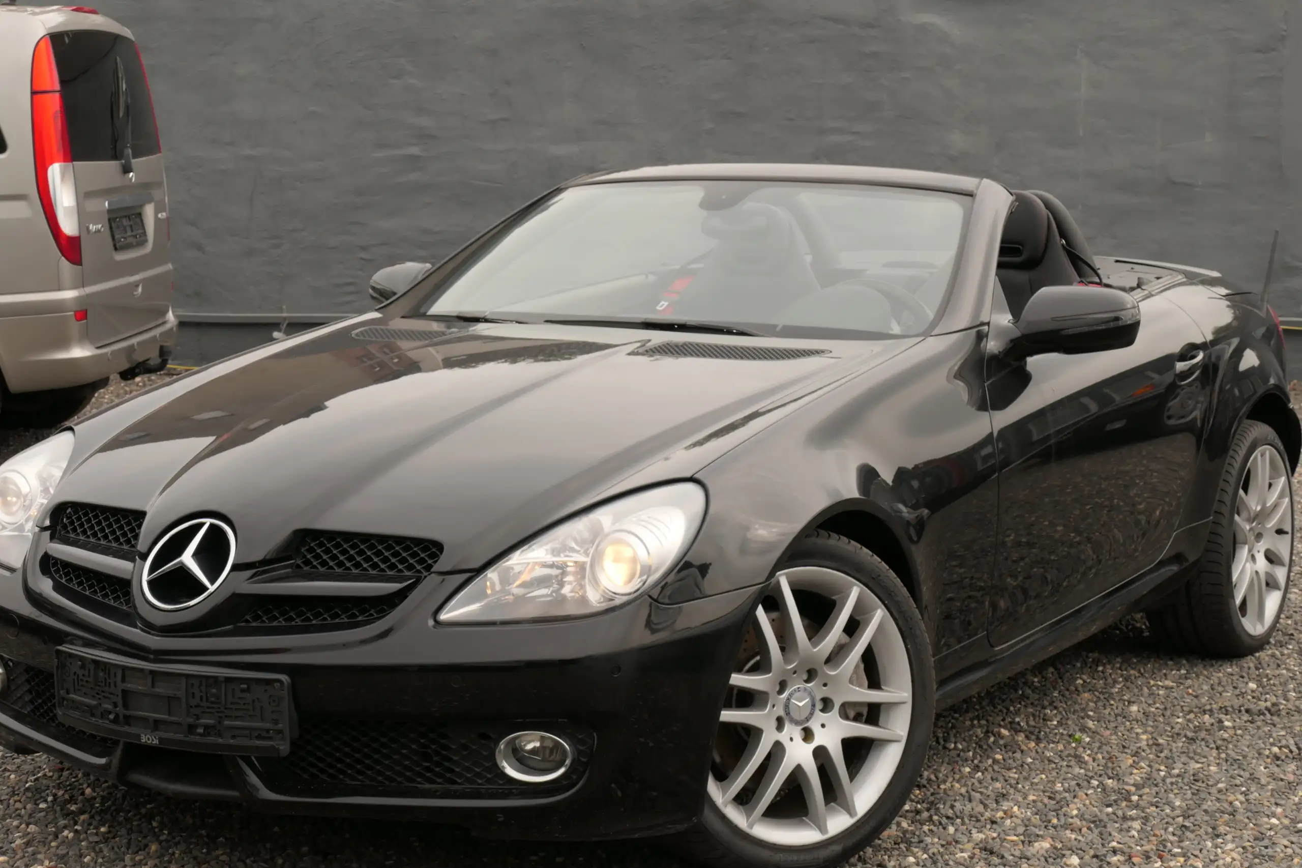 Mercedes-Benz - SLK 200