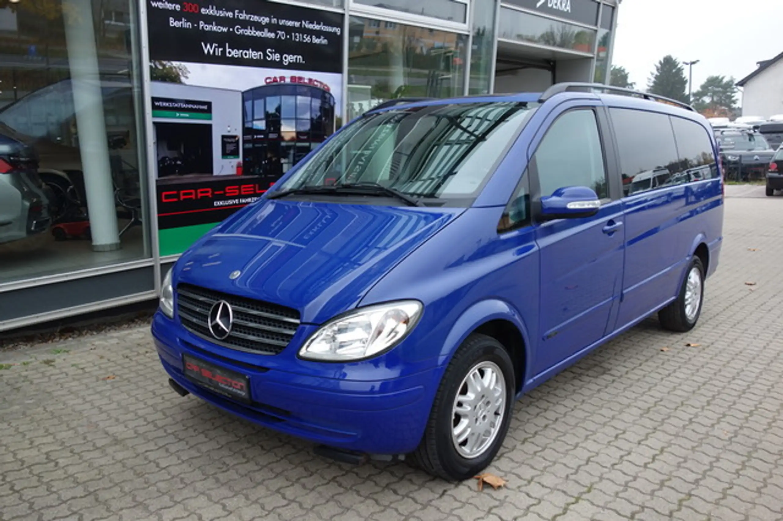 Mercedes-Benz - Viano