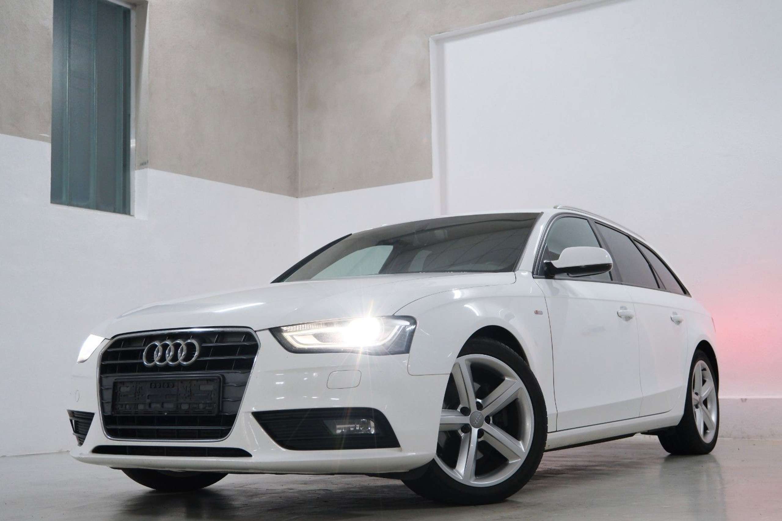 Audi - A4