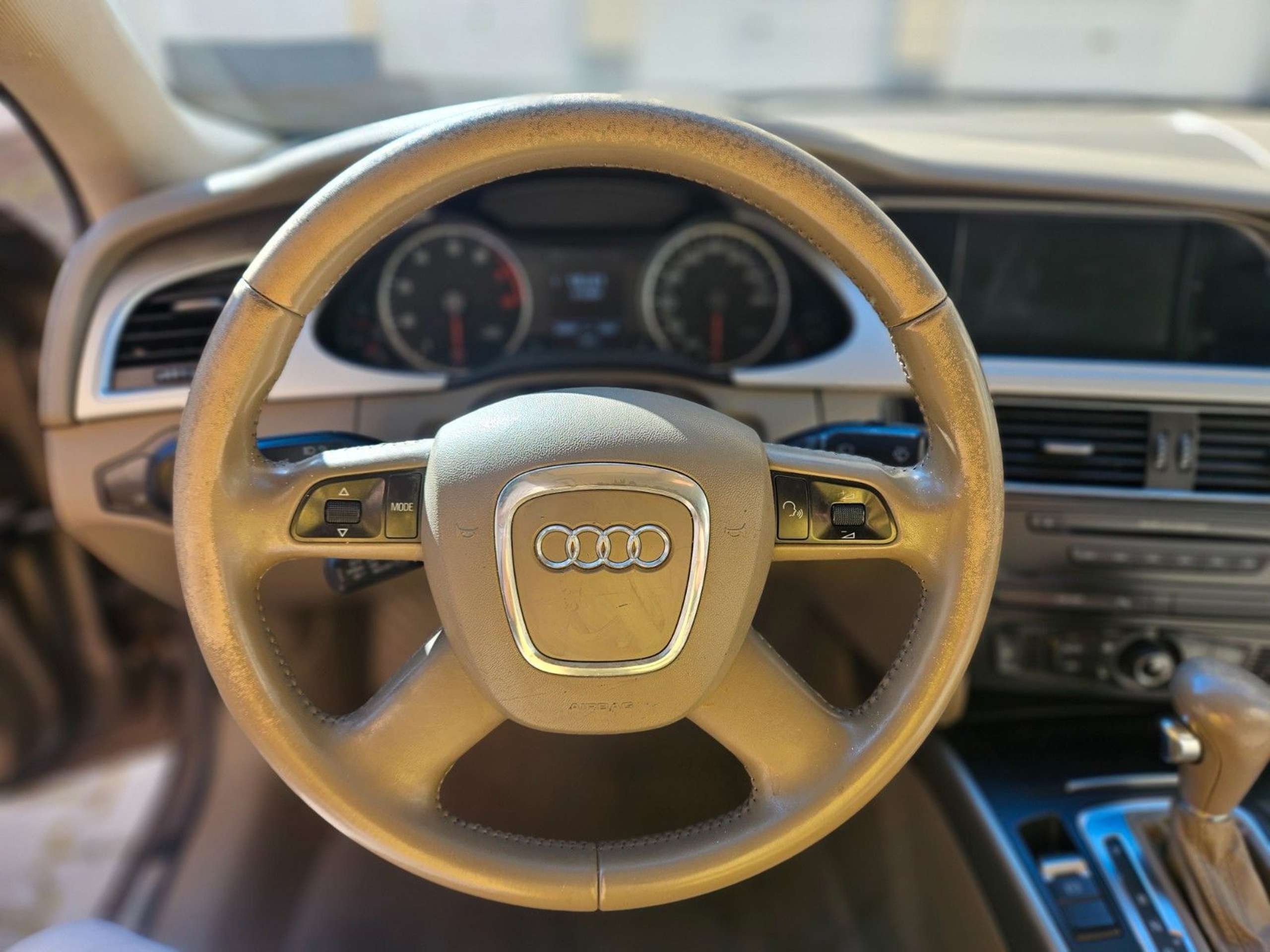 Audi - A4