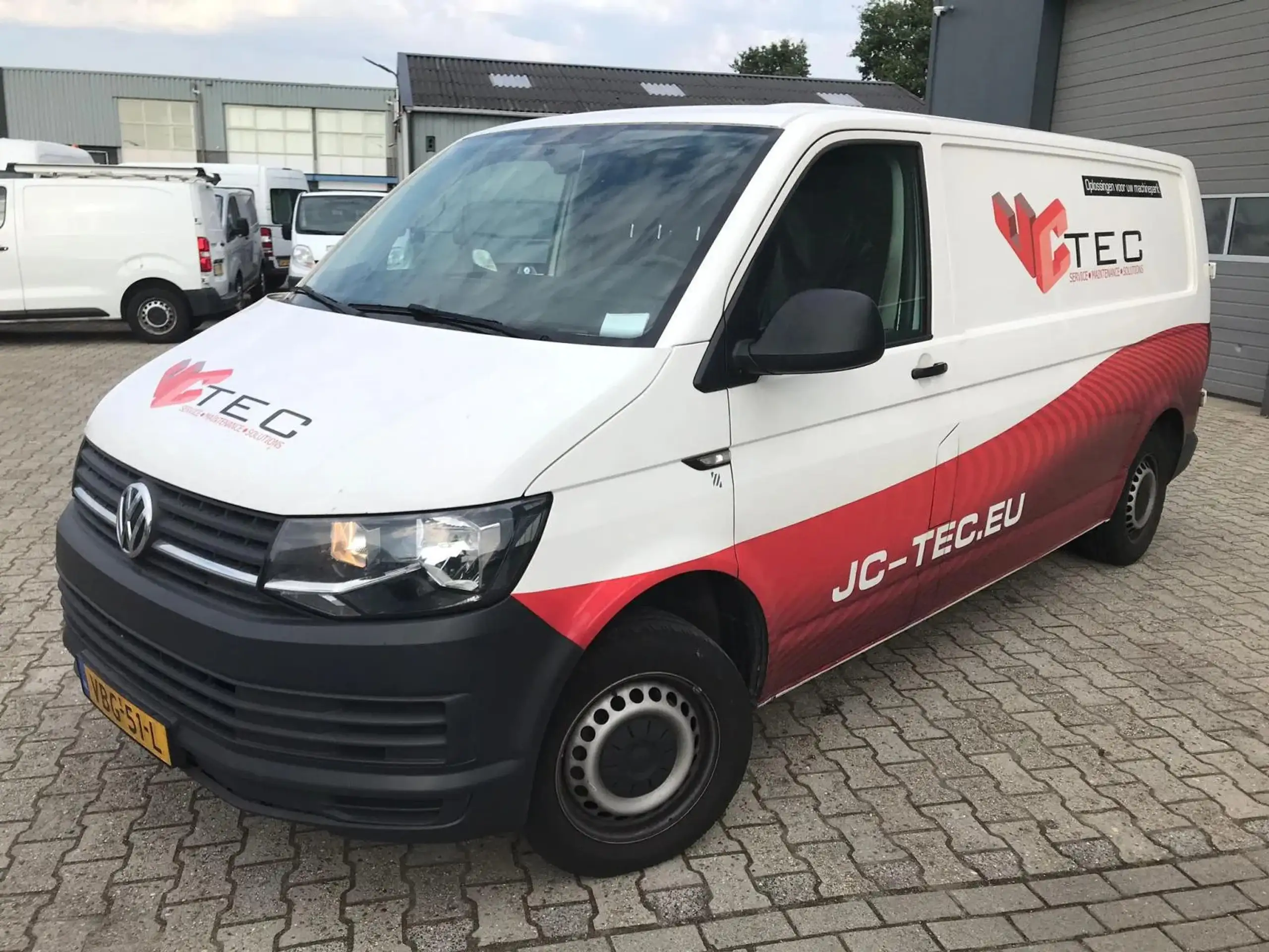 Volkswagen - Transporter