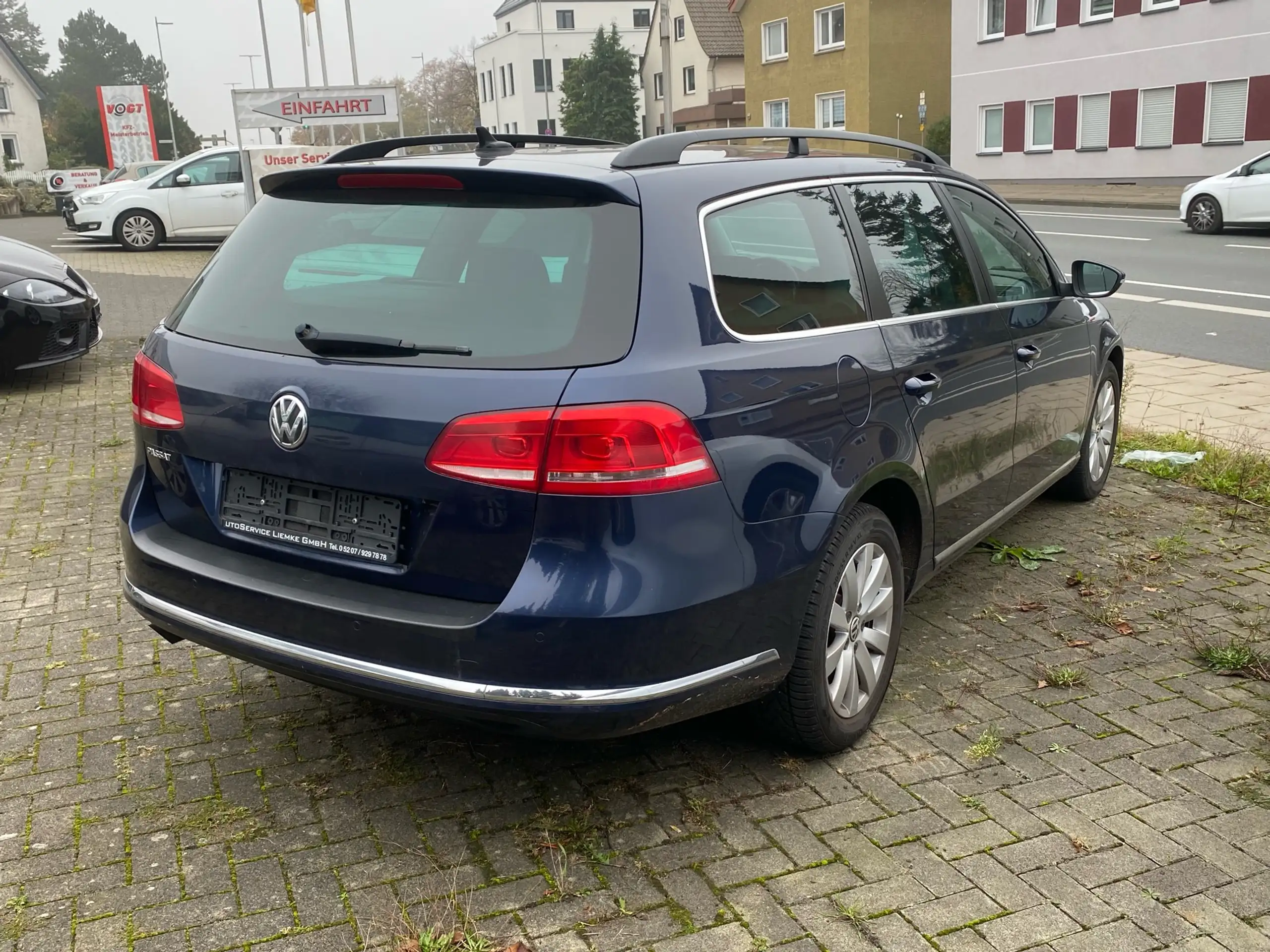 Volkswagen - Passat Variant