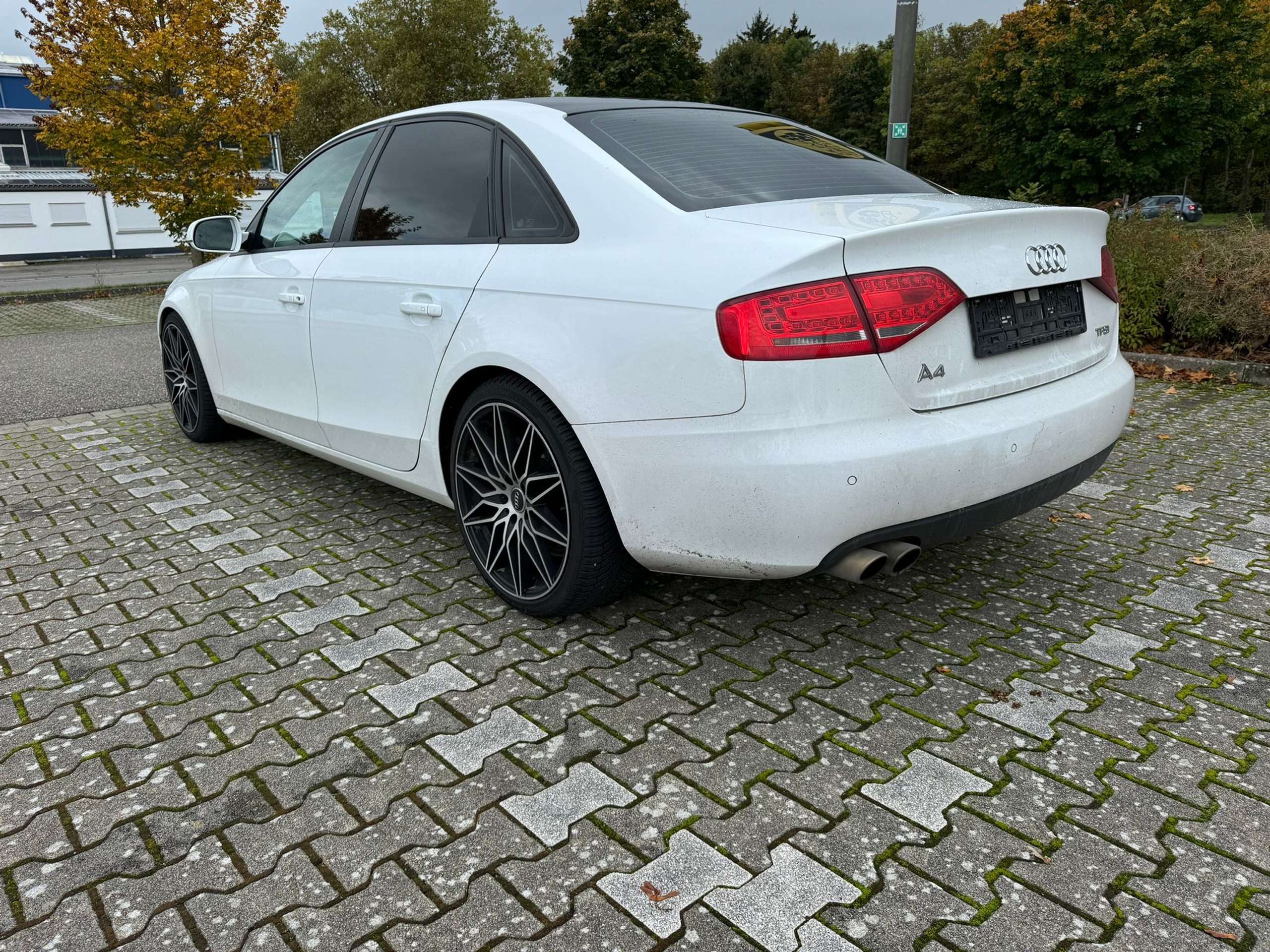 Audi - A4