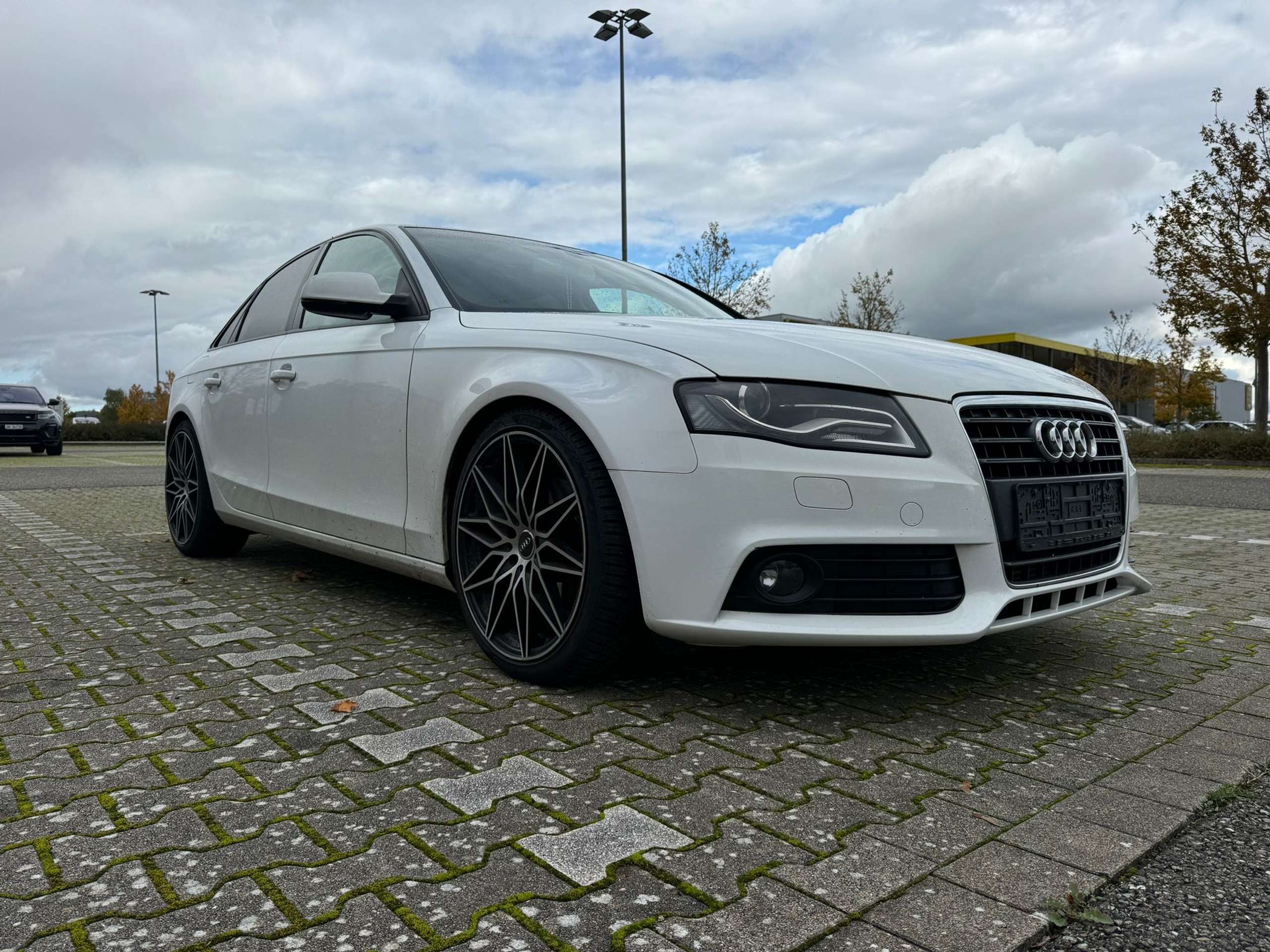 Audi - A4