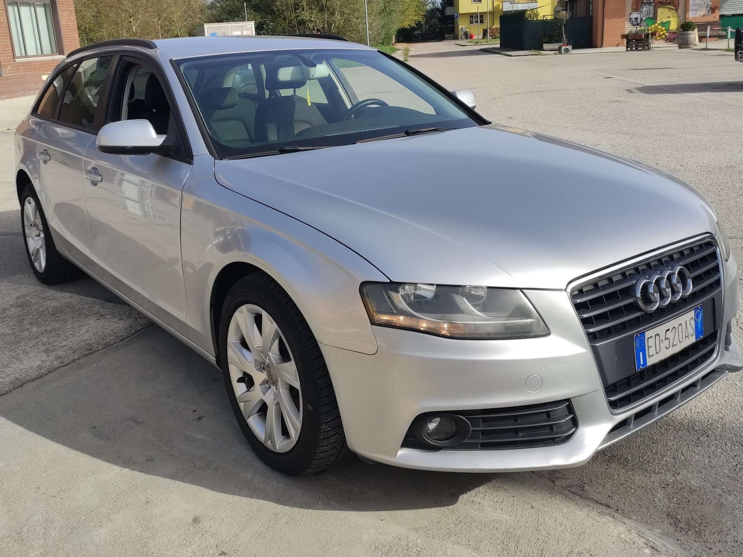 Audi - A4