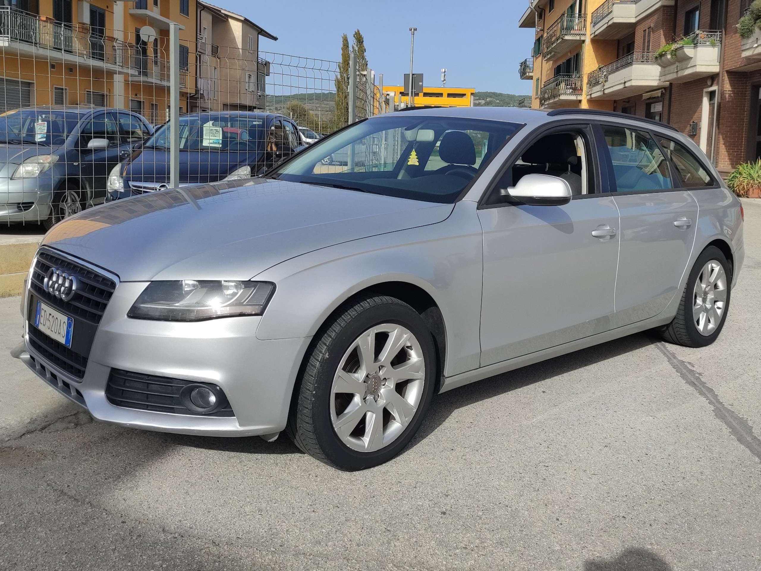 Audi - A4