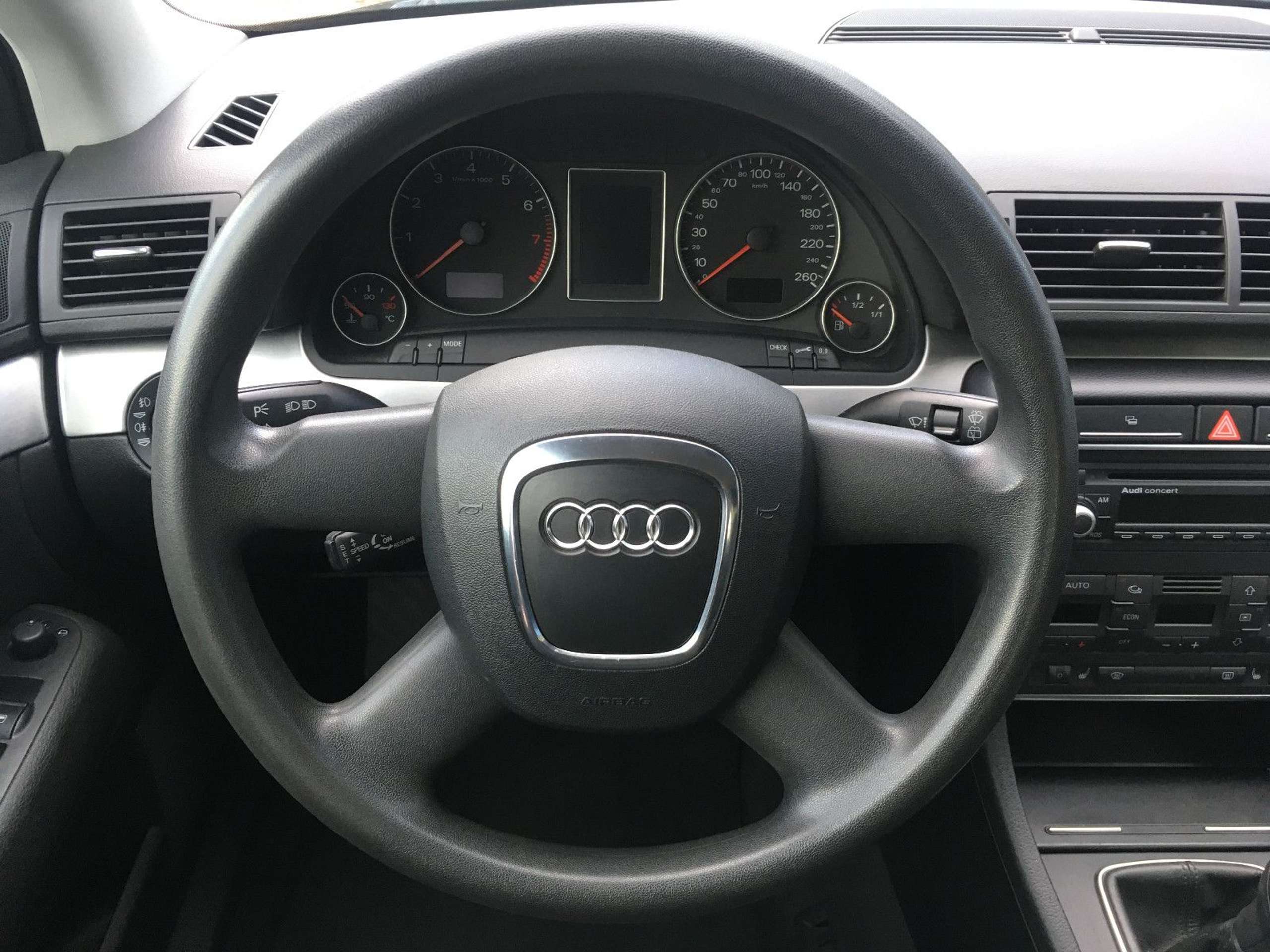 Audi - A4