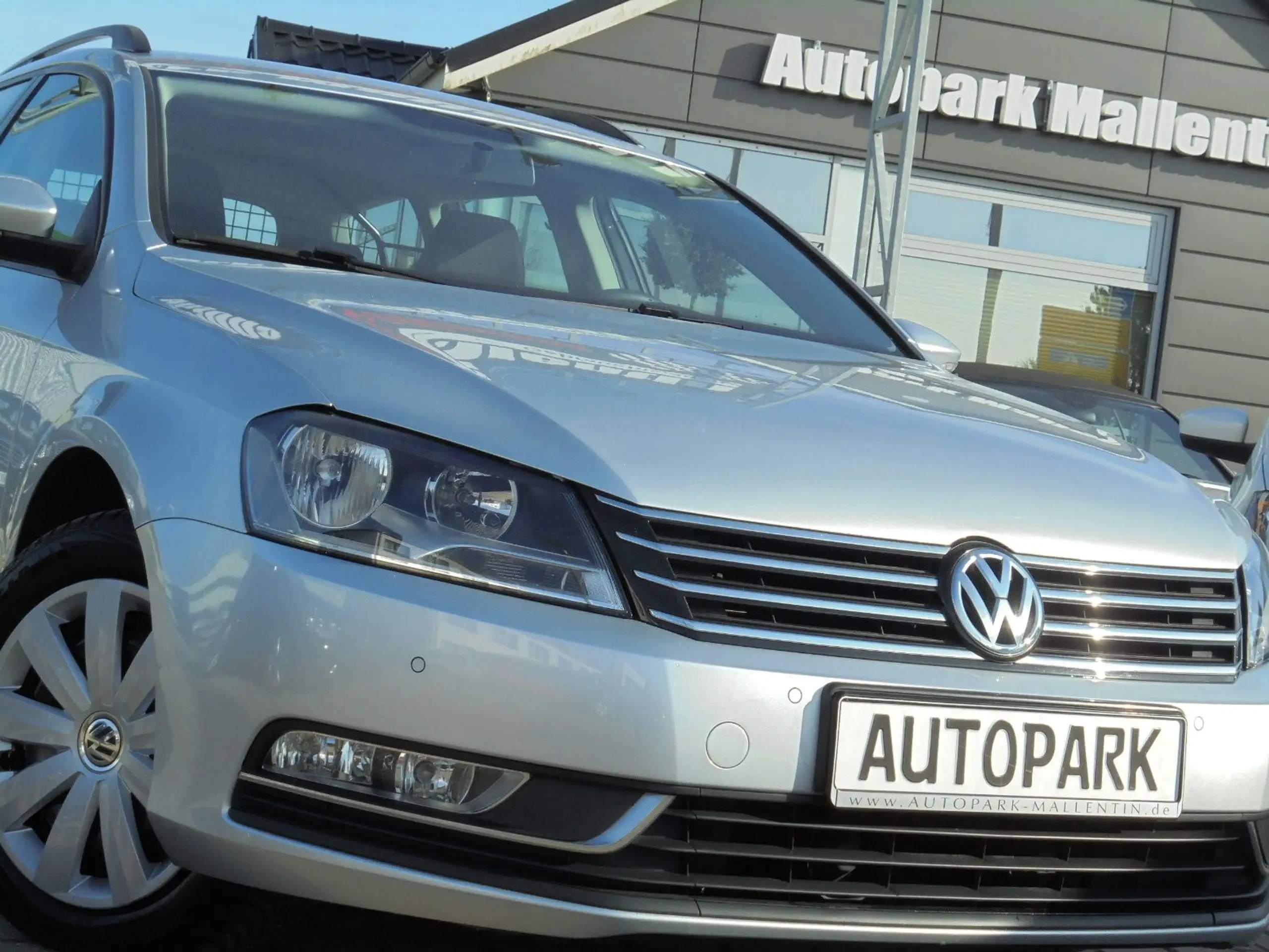 Volkswagen - Passat Variant